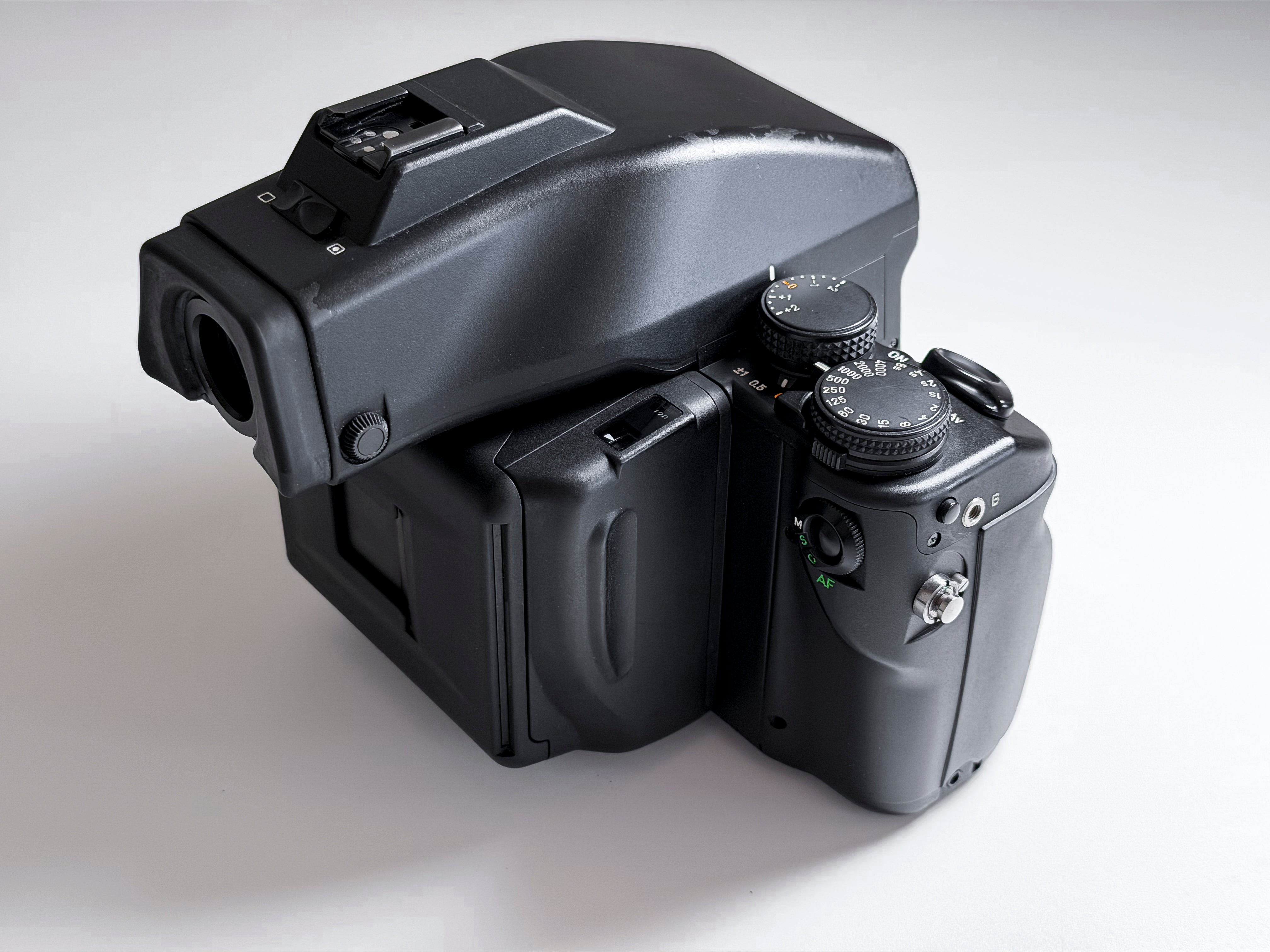 Contax 645 + 120mm Sonnar Full Set Metering Finder - CLA and Film Tested