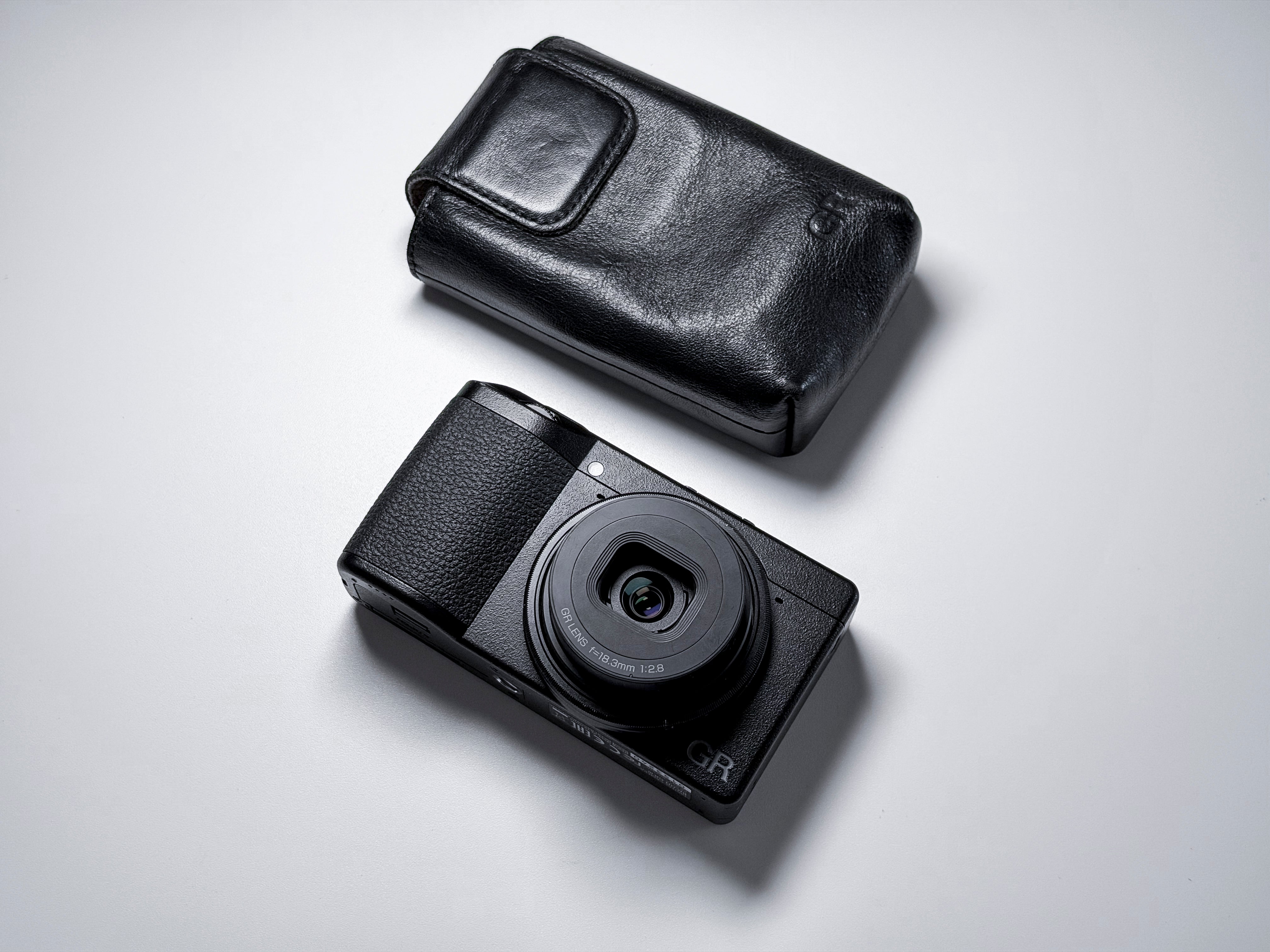 Ricoh GR III Compact Camera APS-C GR3 - 1 Year Warranty Excellent 1500 Shutter