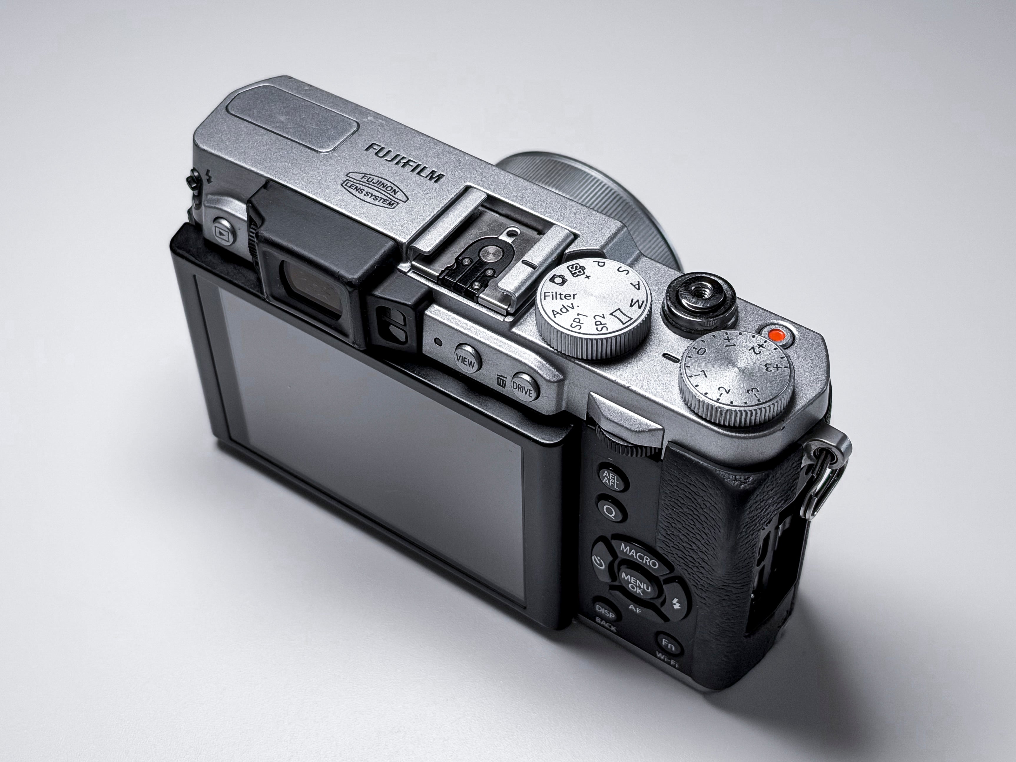 Fujifilm X30 Compact Camera Fuji 4X Zoom - 1 Year Warranty