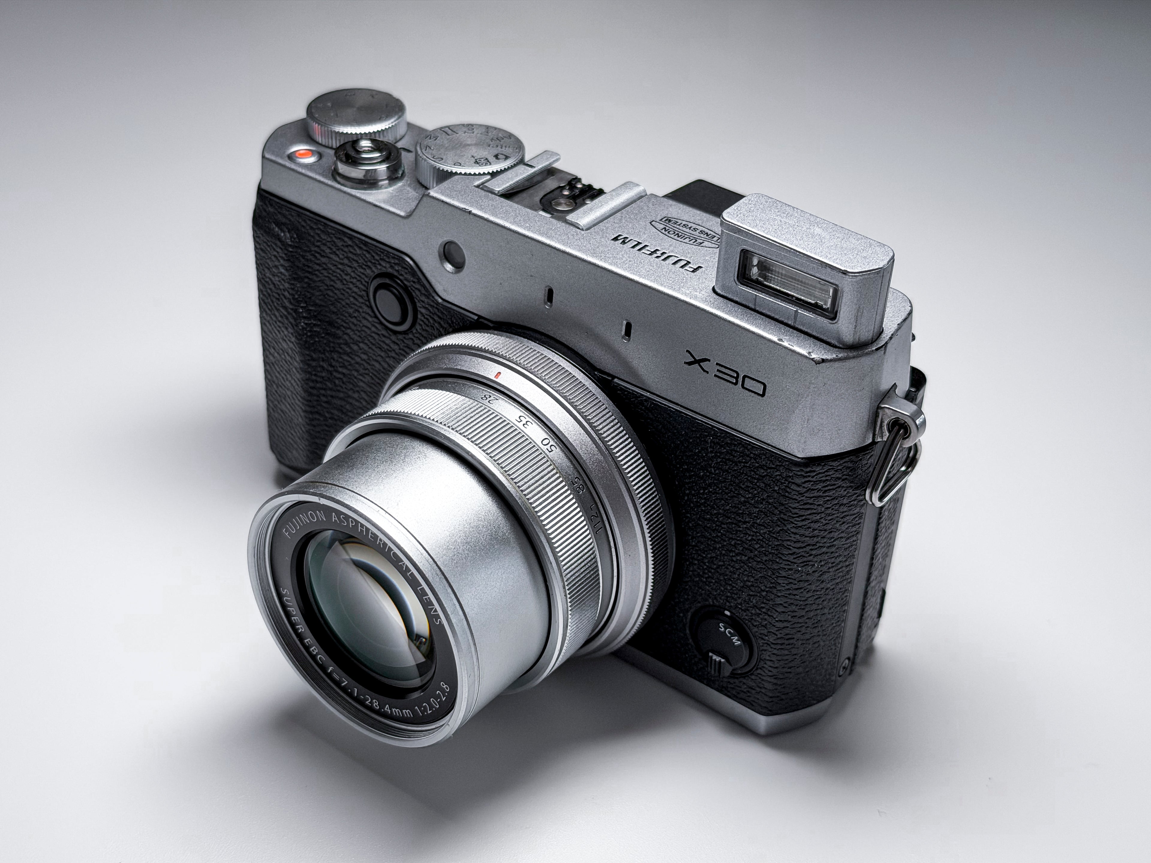 Fujifilm X30 Compact Camera Fuji 4X Zoom - 1 Year Warranty