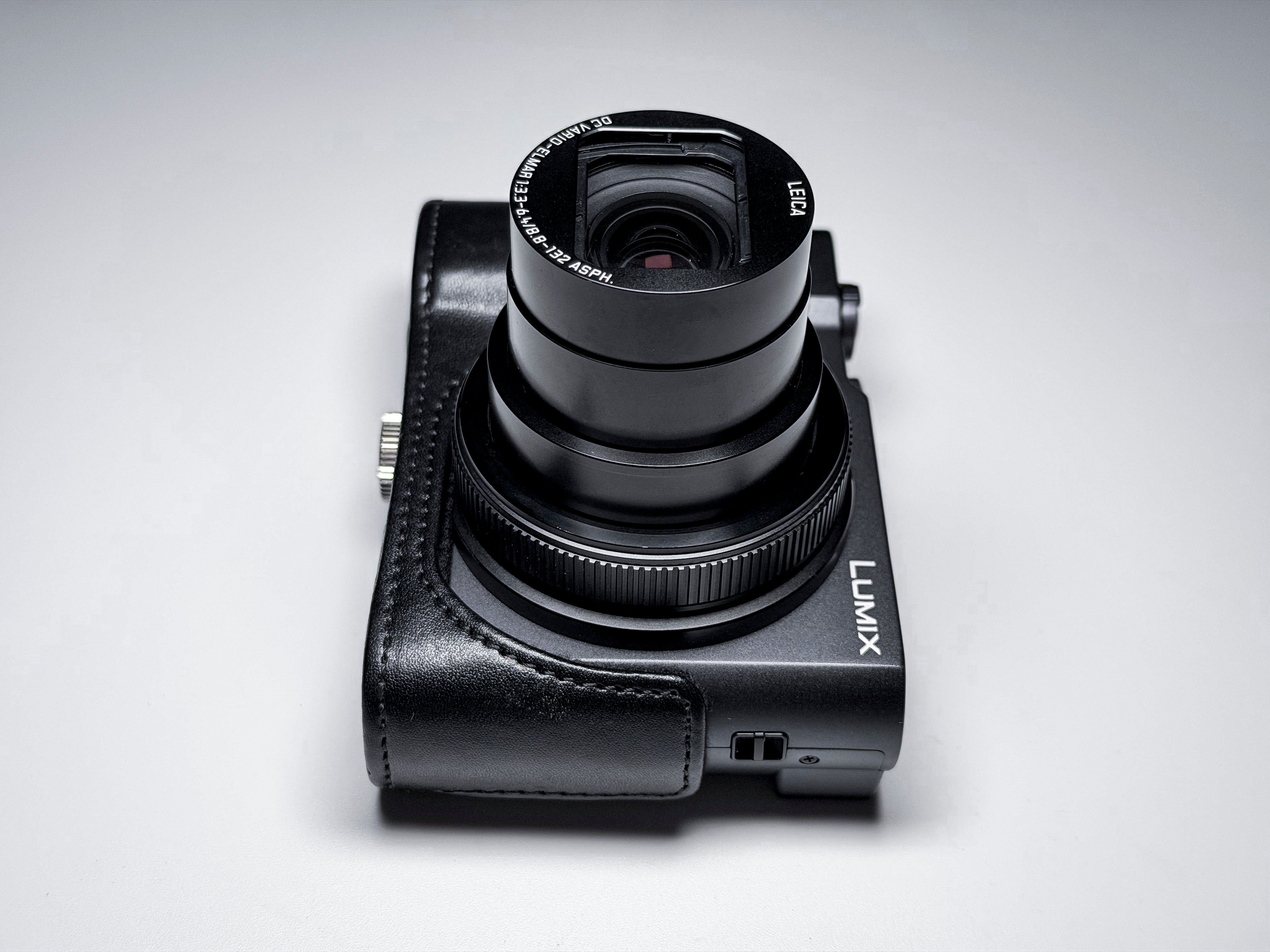 Panasonic Lumix TZ200 15x Leica Lens - 1 Year Warranty, Excellent ZS200 TZ-200