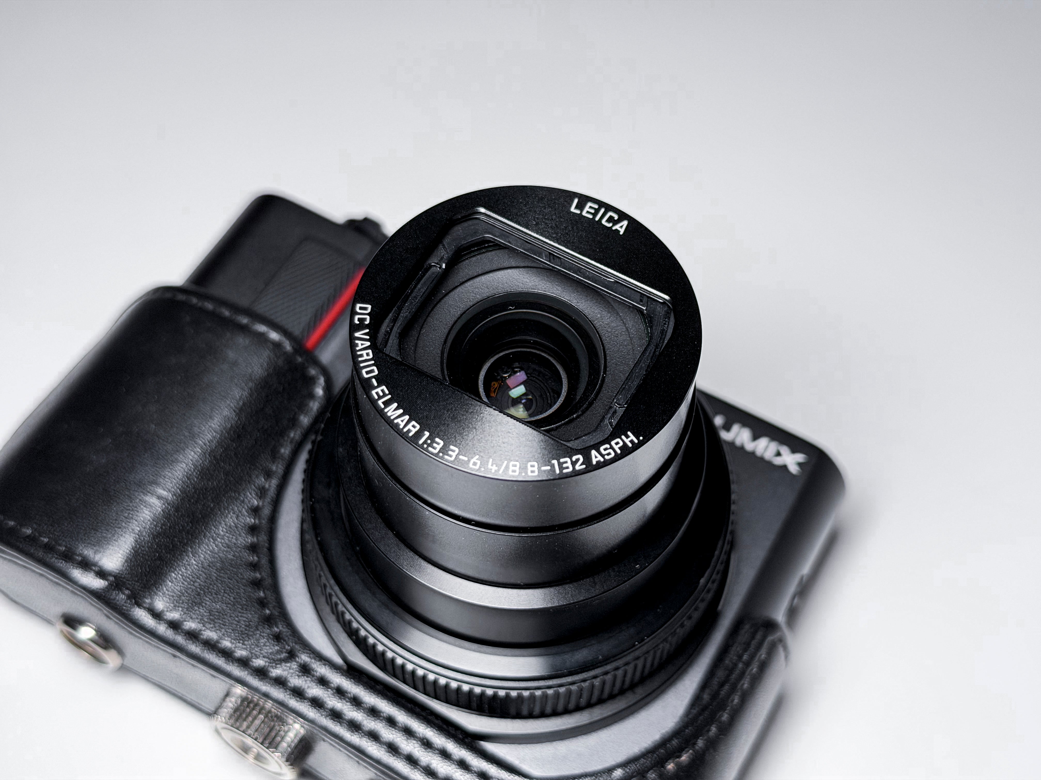 Panasonic Lumix TZ200 15x Leica Lens - 1 Year Warranty, Excellent ZS200 TZ-200