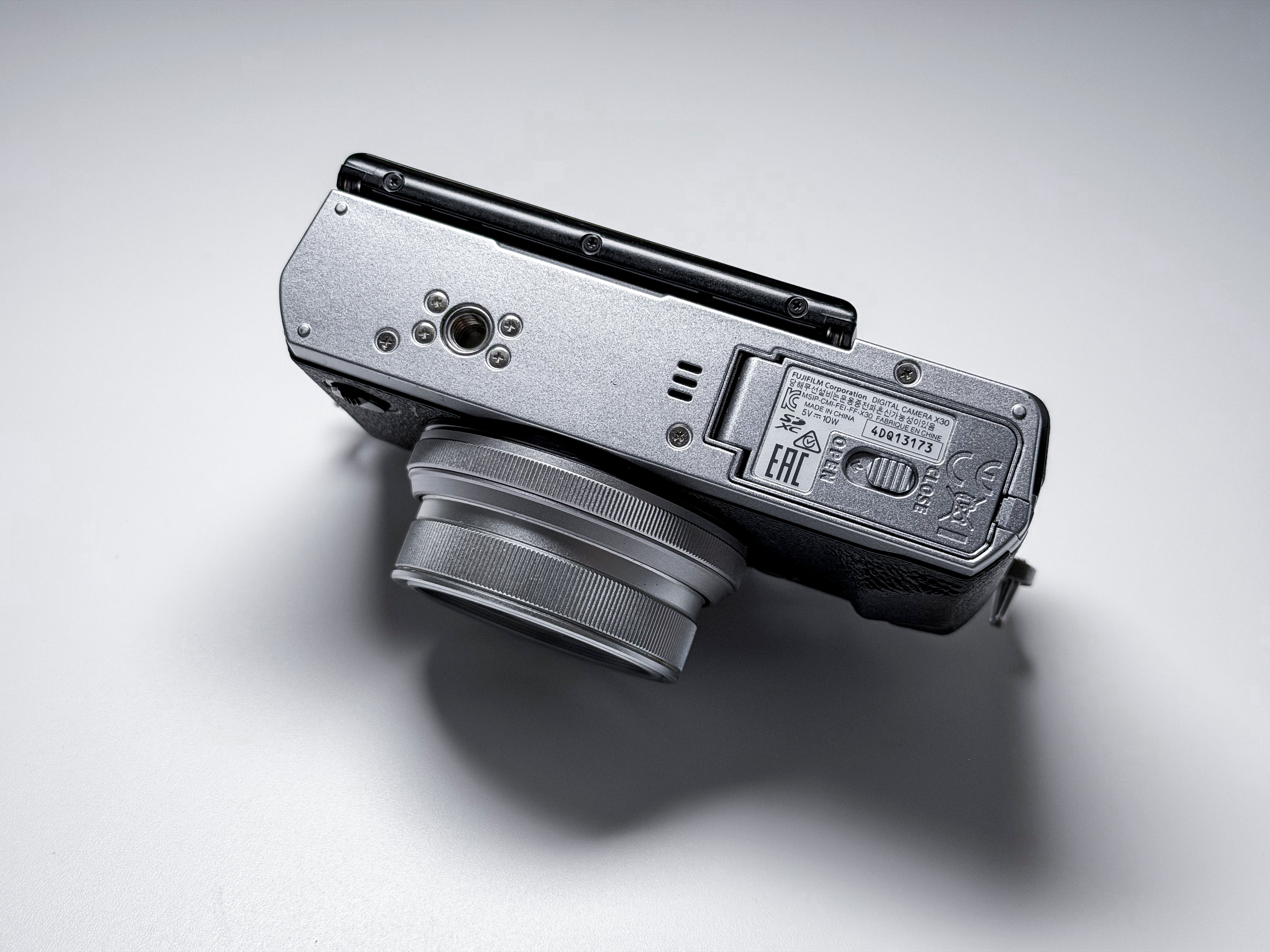 Fujifilm X30 Compact Camera Fuji 4X Zoom - 1 Year Warranty