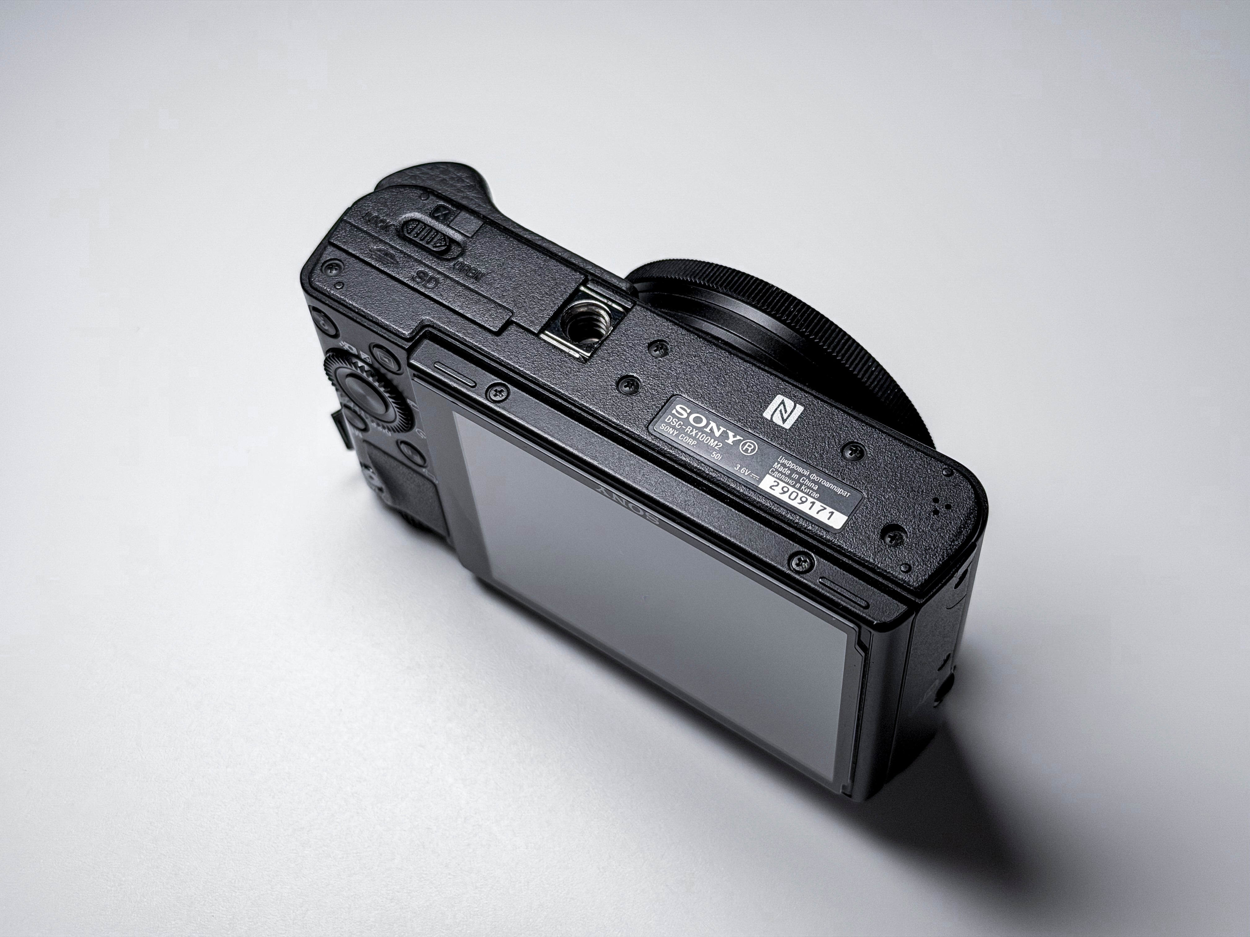 Sony RX100 II Cyber-shot 20,2 Mpx - 1 Year Warranty, Mint RX 100 M2