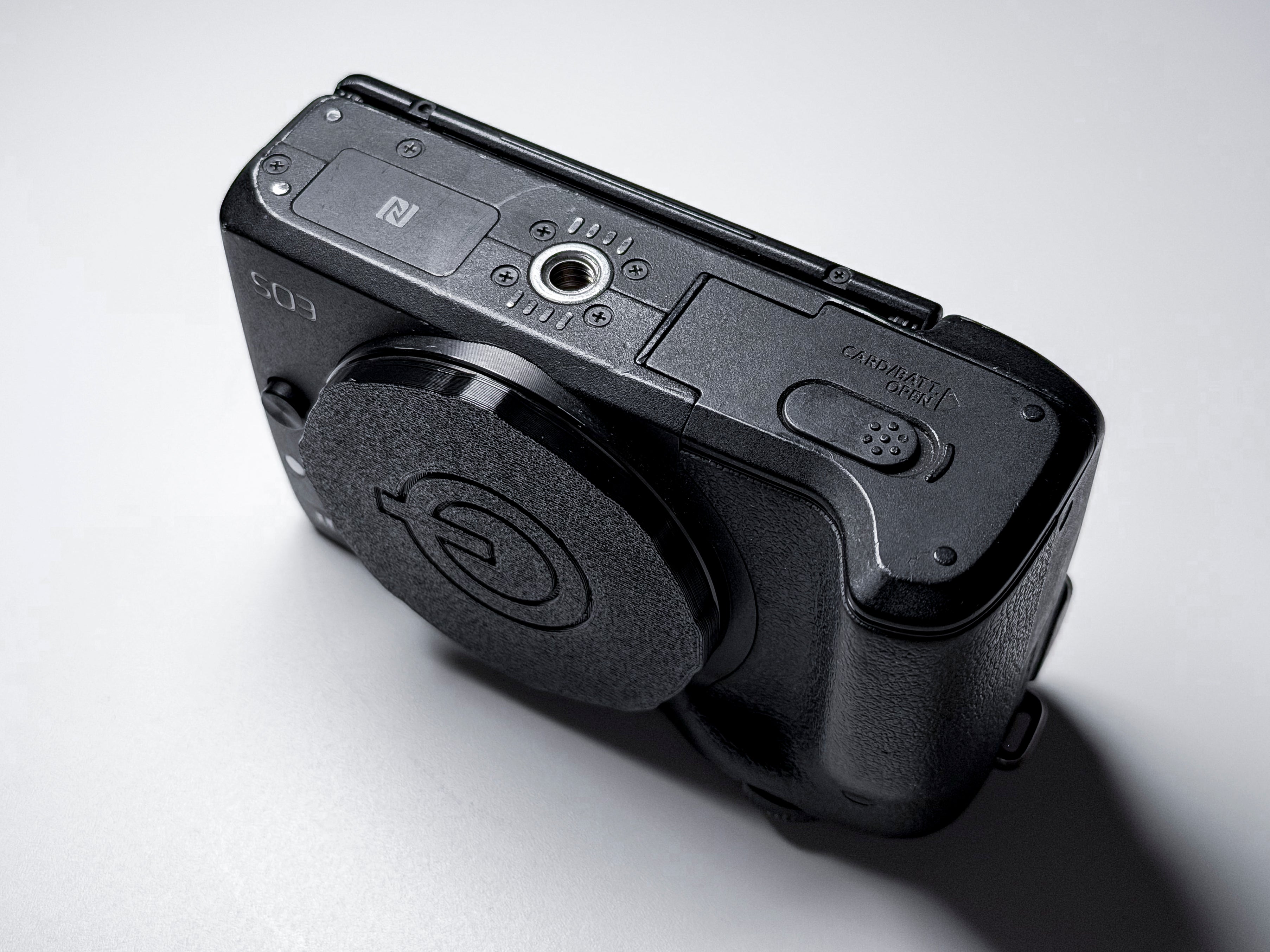 Canon EOS M3 + EF Adapter Mirrorless APS-C 24.2 Mpx - 1 Year Warranty, Excellent