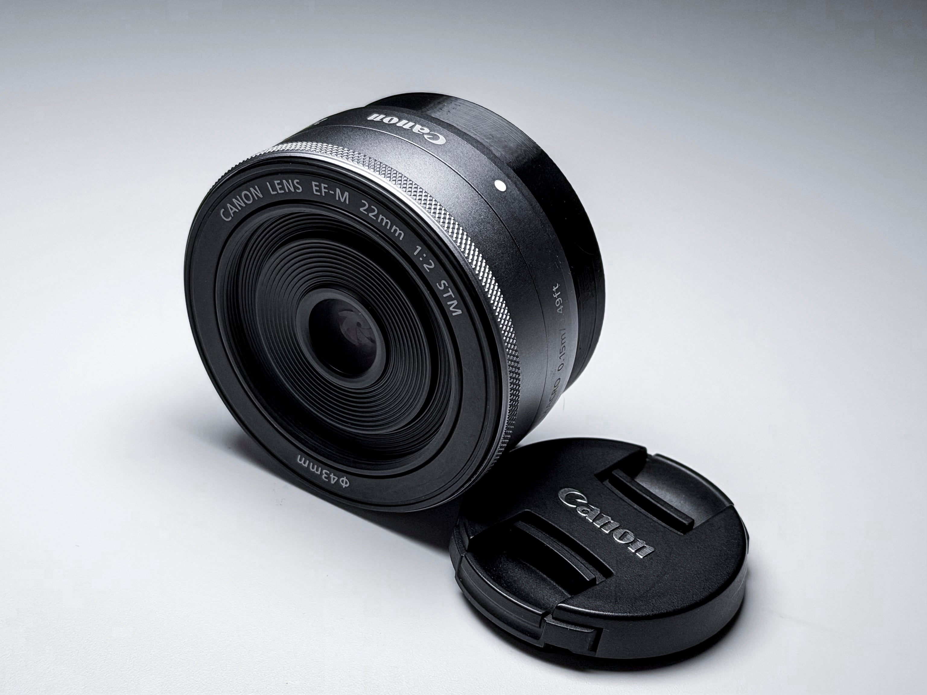Canon EOS M3 + 22mm f/2.0 + EF Adapter Mirrorless - 1 Year Warranty, Excellent