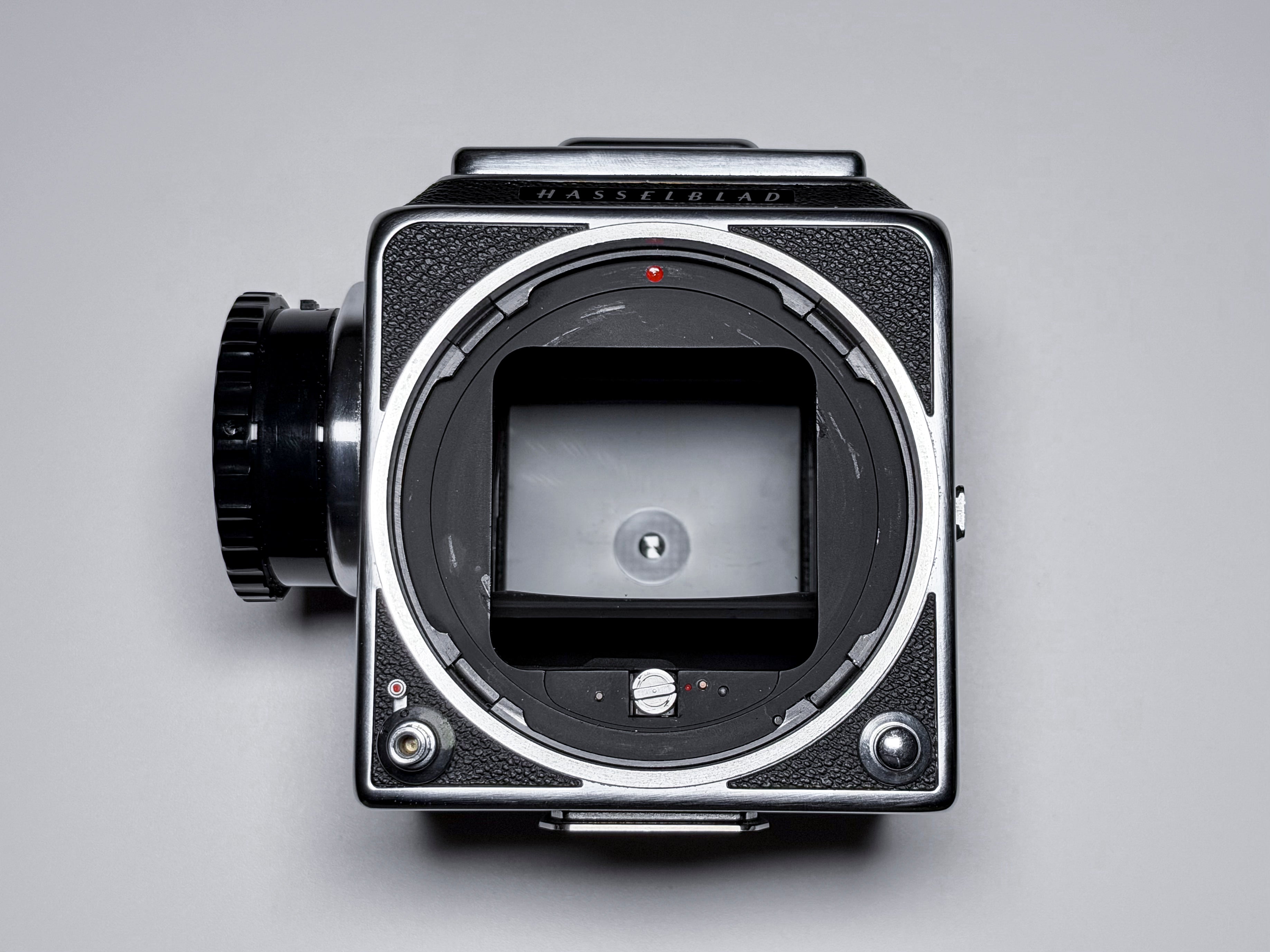 NEAR MINT Hasselblad 500 C/M CM  Medium Format Film Camera + A12, With Box, CLAd