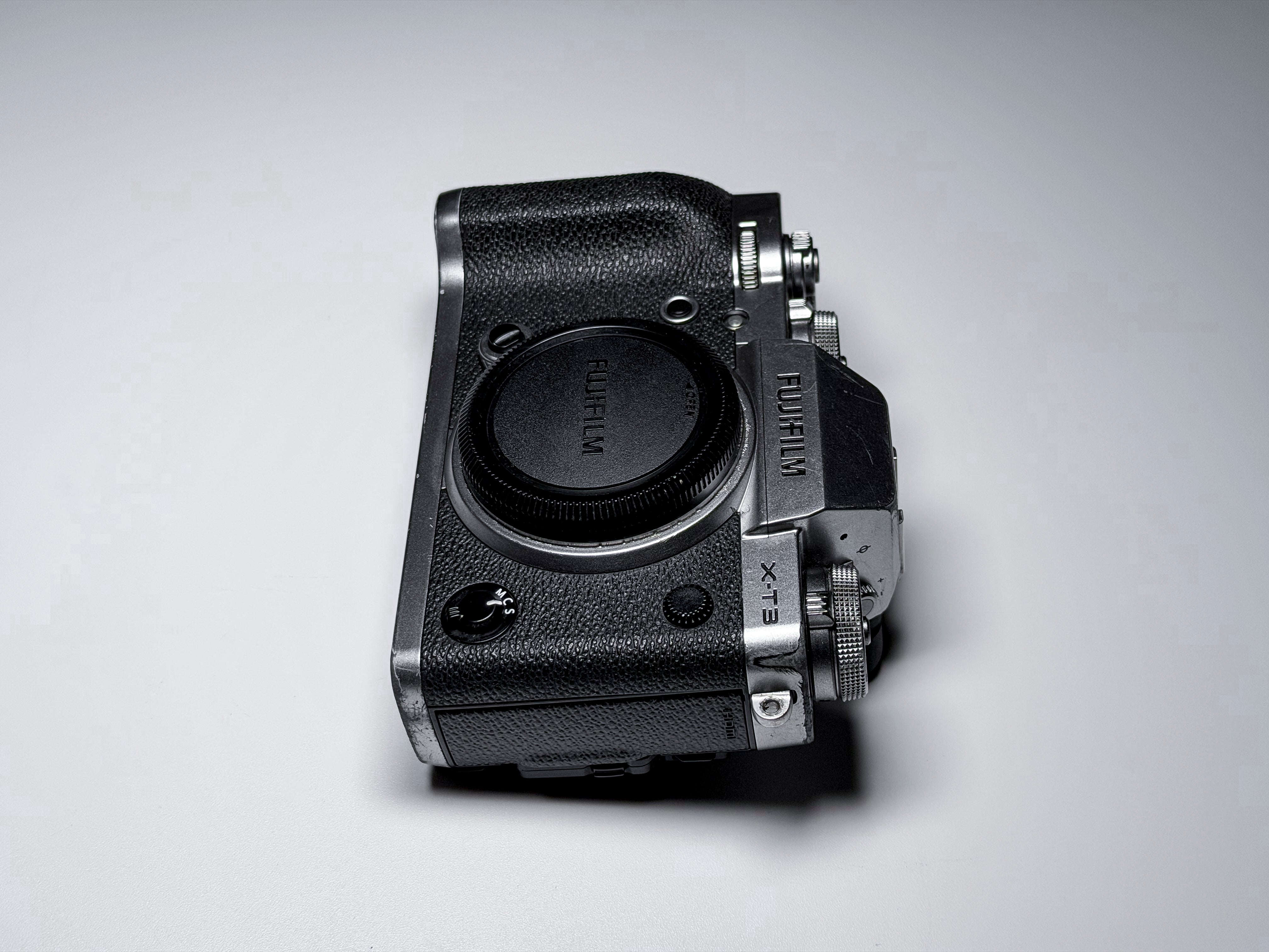 Fujifilm X-T3 Mirrorless APS-C Body Fuji - 1 Year Warranty Perfectly Working