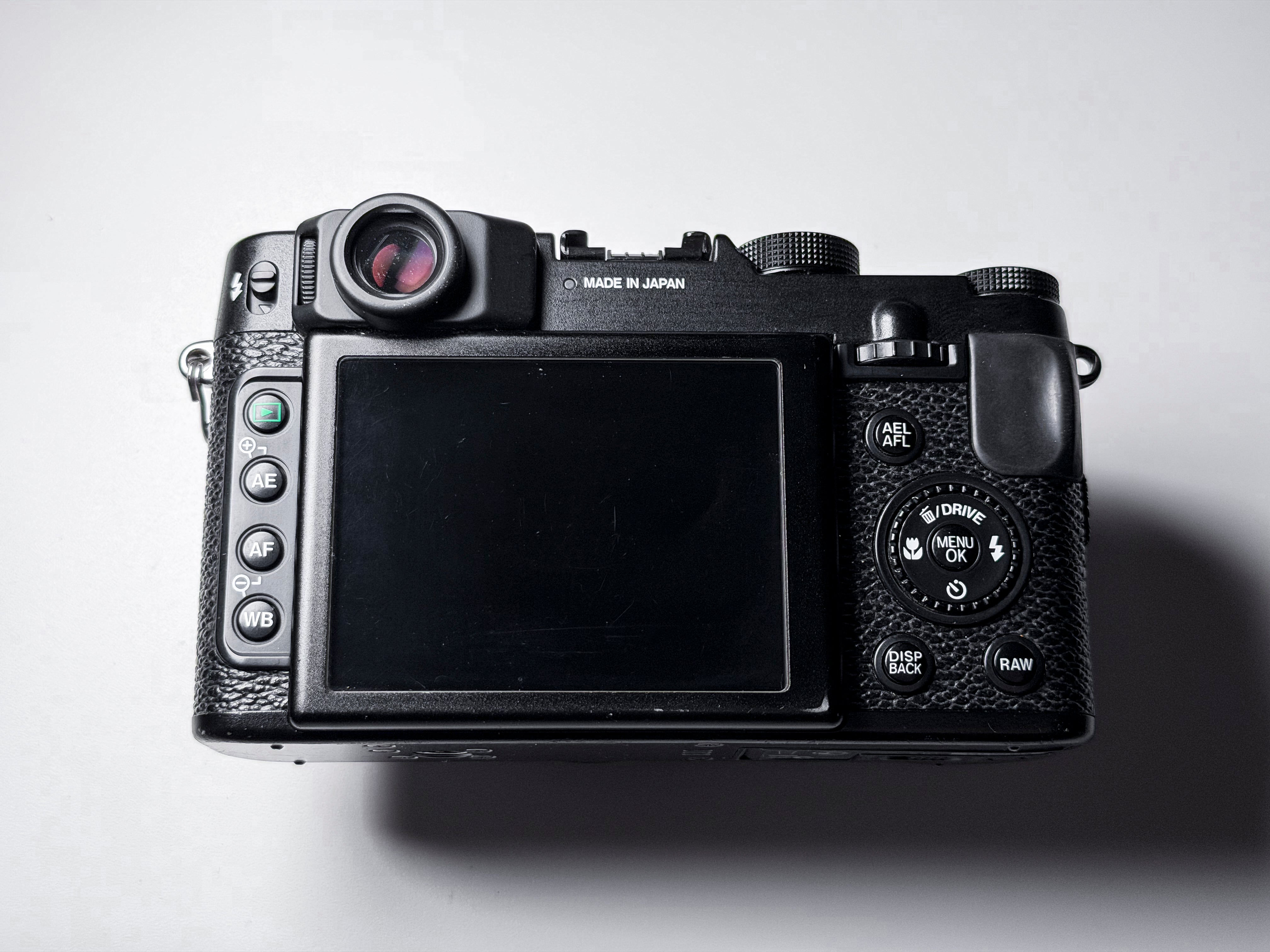 Fujifilm X10 Digital Camera Fuji - 1 Year Warranty, Perfectly Working