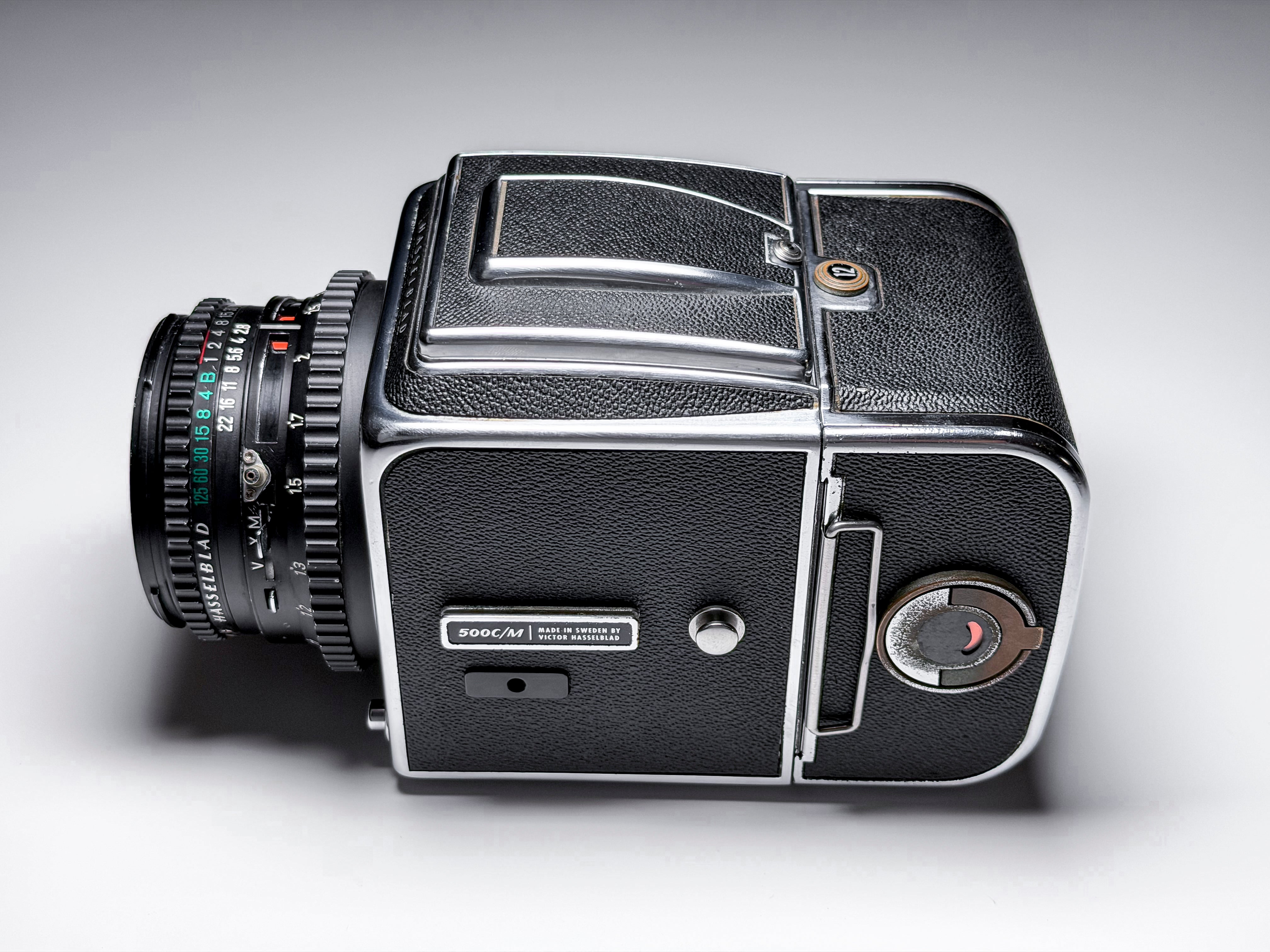 Hasselblad 500 C/M CM + 80mm Zeiss T* Medium Format Film Camera - CLA, Excellent