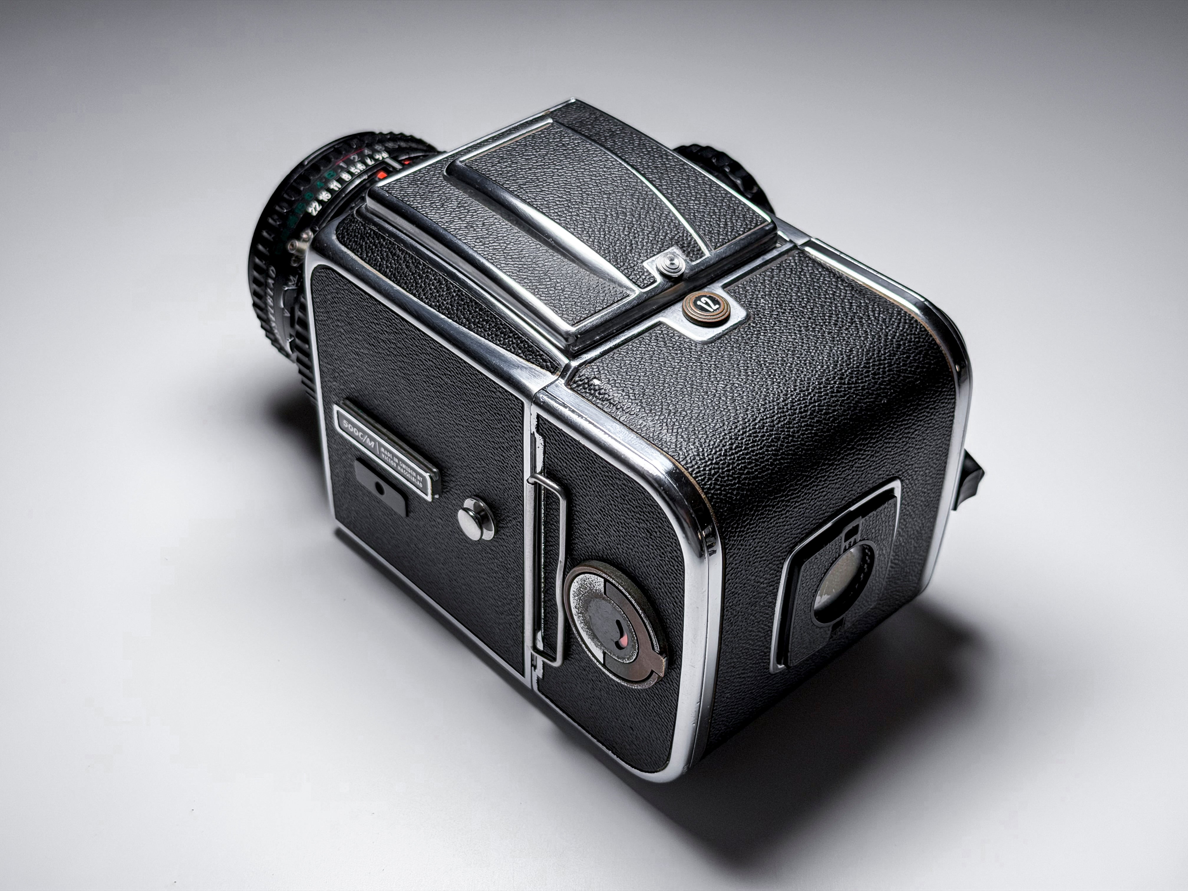 Hasselblad 500 C/M CM + 80mm Zeiss T* Medium Format Film Camera - CLA, Excellent