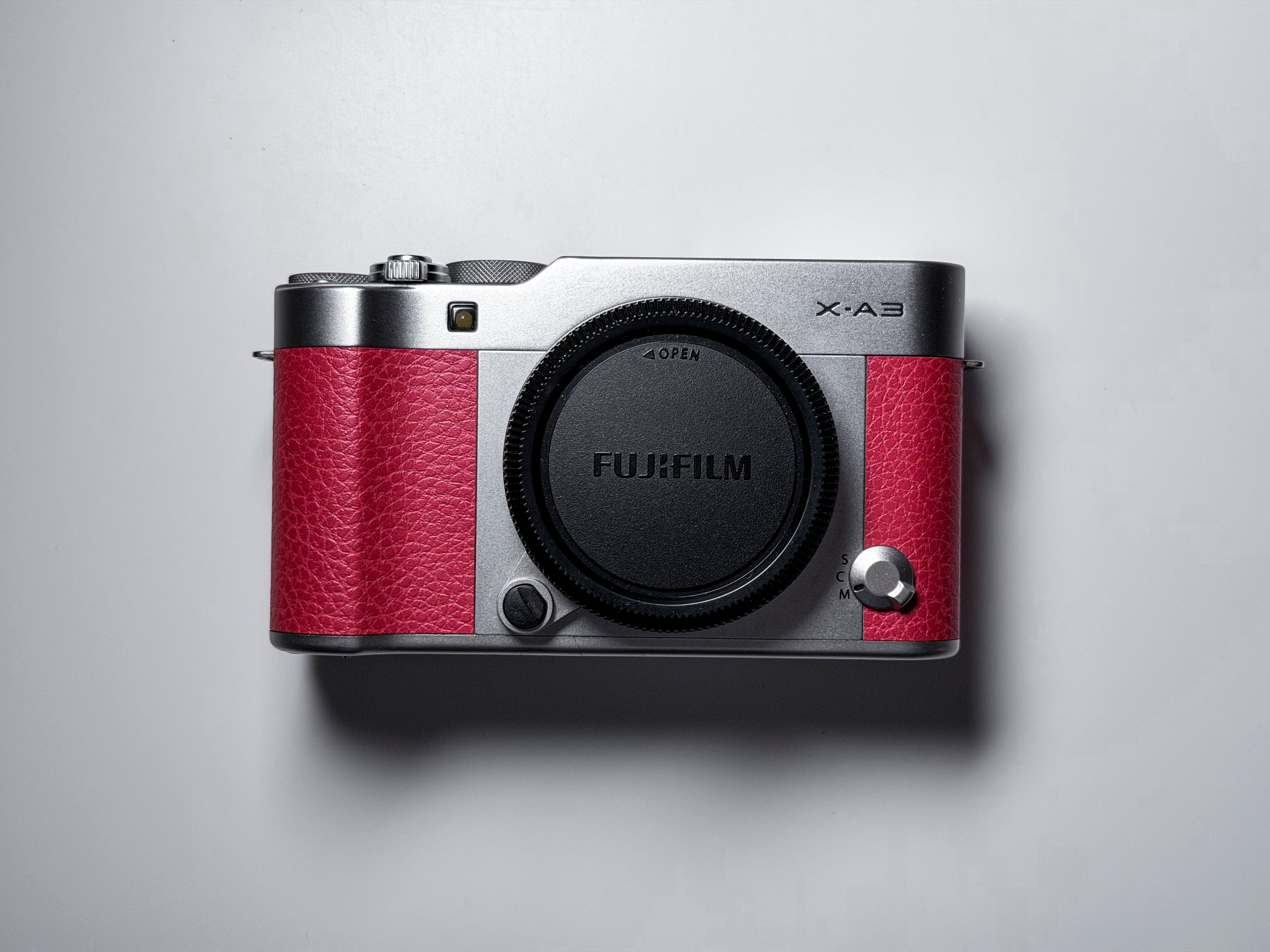 Fujifilm X-A3 Mirrorless APS-C Fuji XA3 - 1 Year Warranty, Excellent
