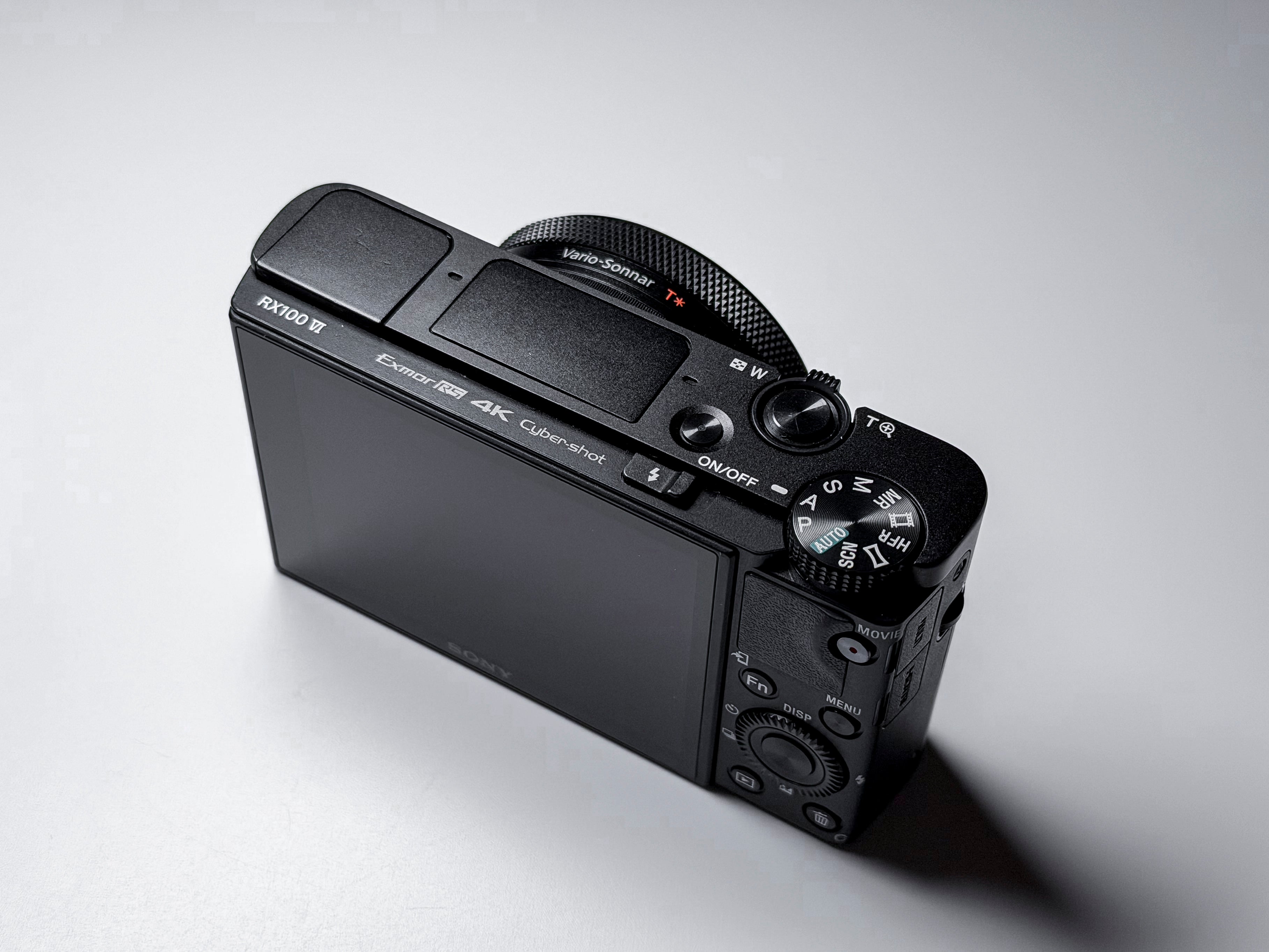 Sony RX100 VI M6 Cyber-shot Digital Camera - 1 Year Warranty, Excellent