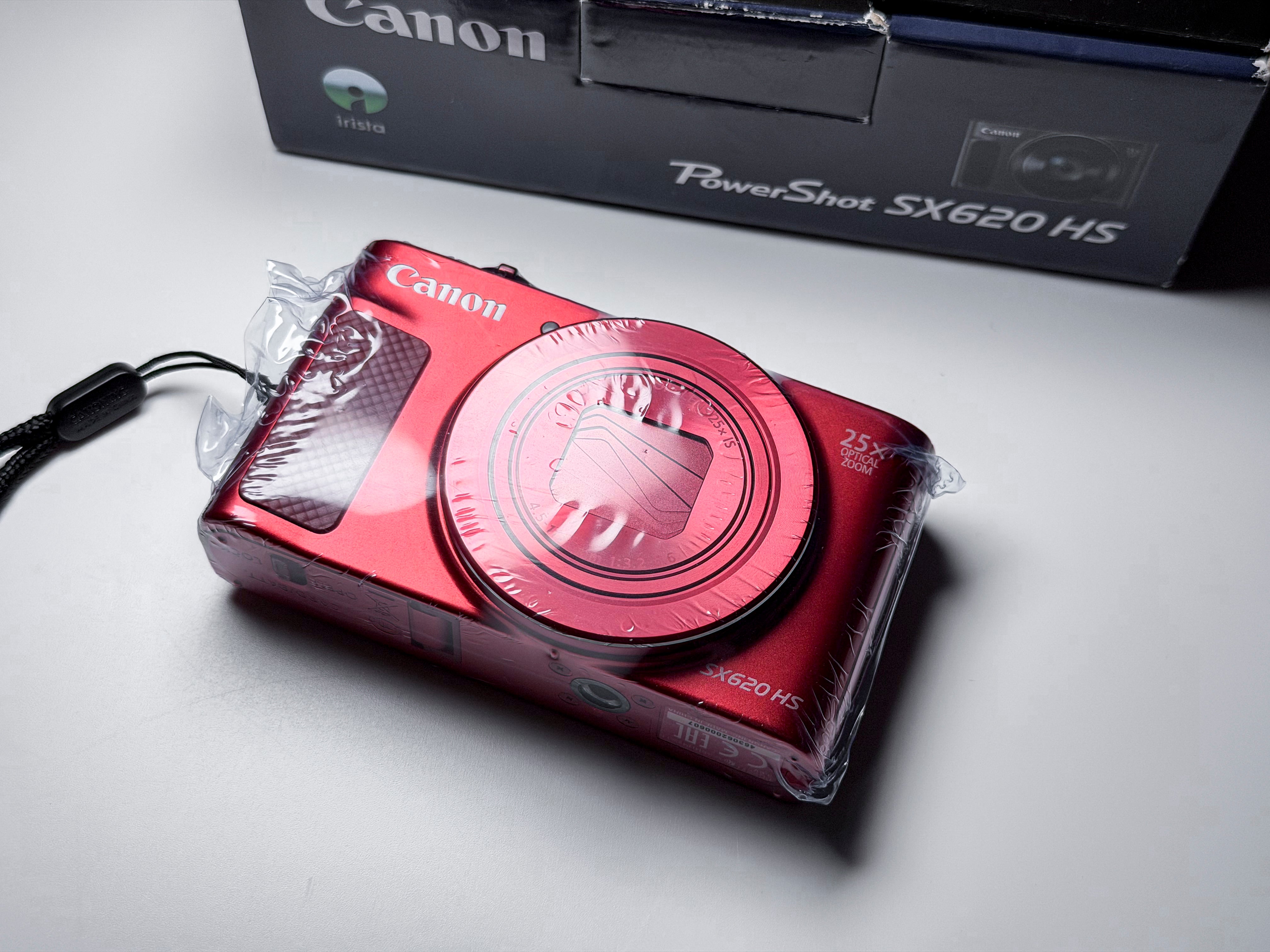 Canon SX620 HS 25x Zoom Compact Camera - 1 Year Warranty, Near Mint