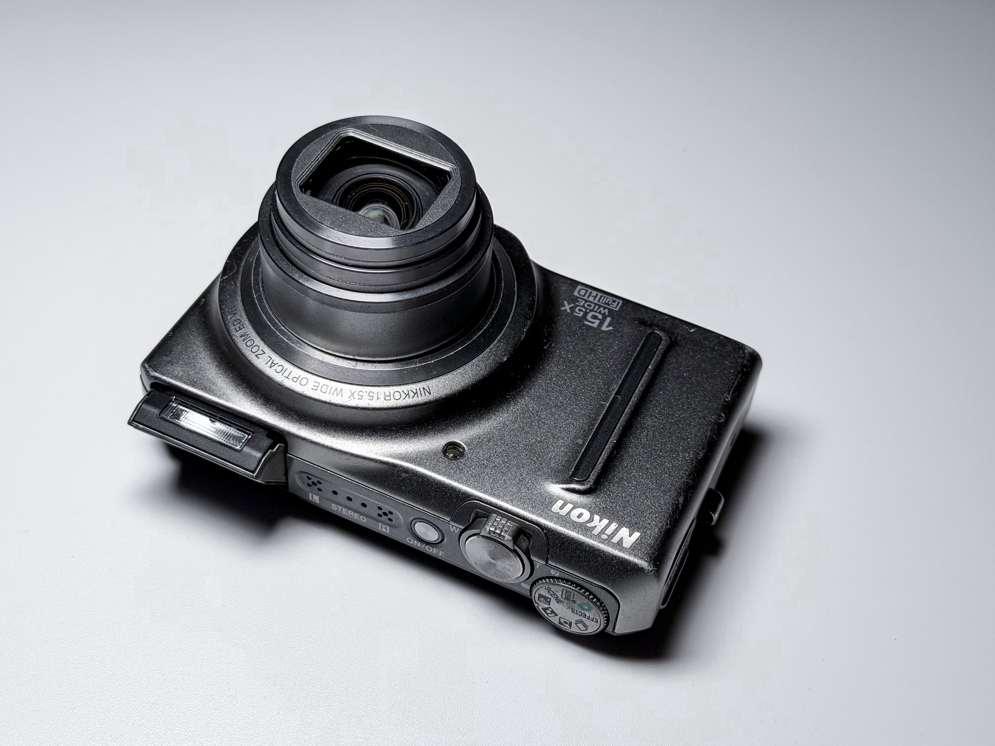 Nikon Coolpix S9050 S9000 15.5x Zoom Compact Camera - 1 Year Warranty Excellent