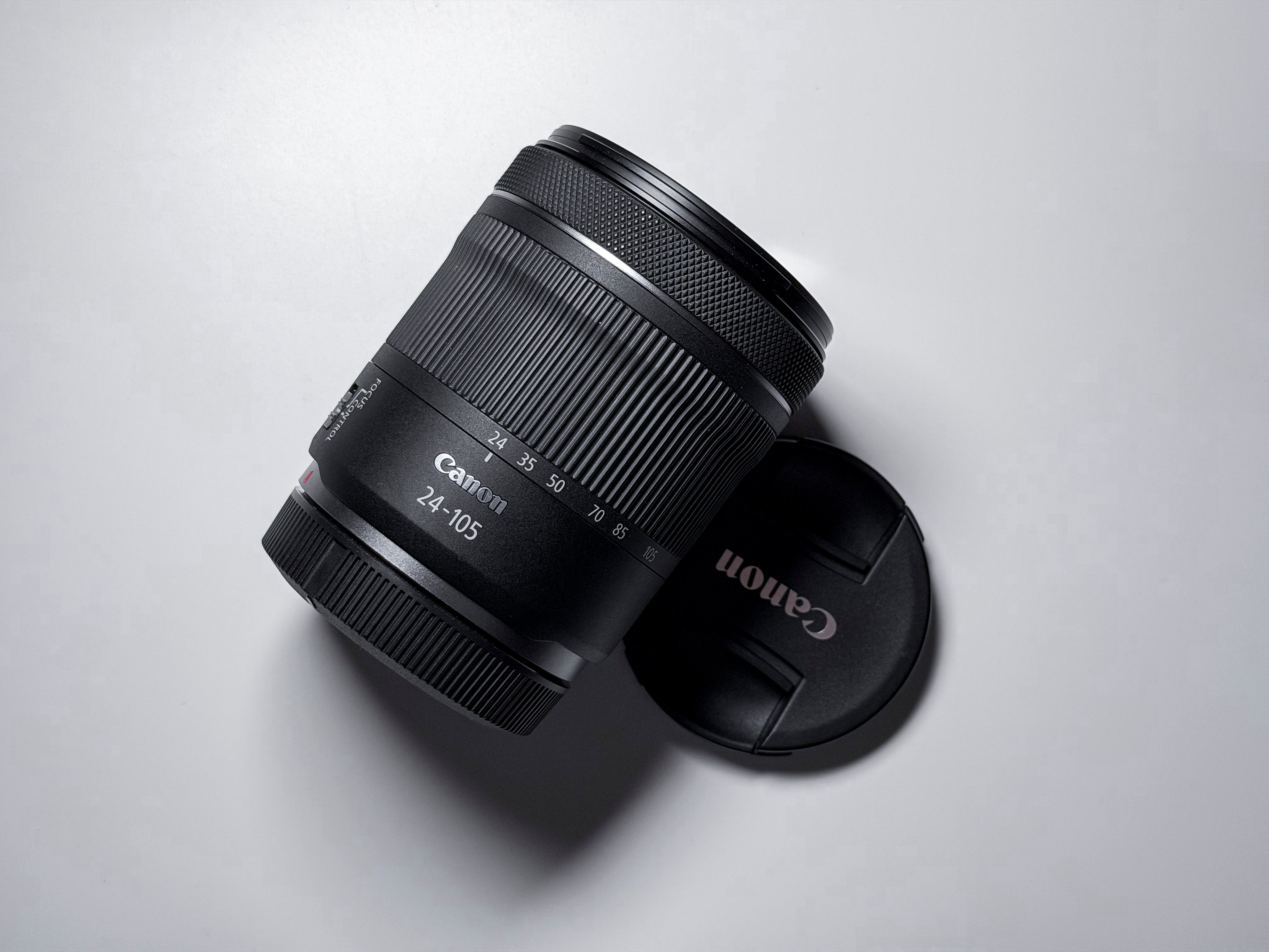 Canon EOS RP + RF 24-105mm STM Full Frame - Mint, never used, 1 Year Warranty