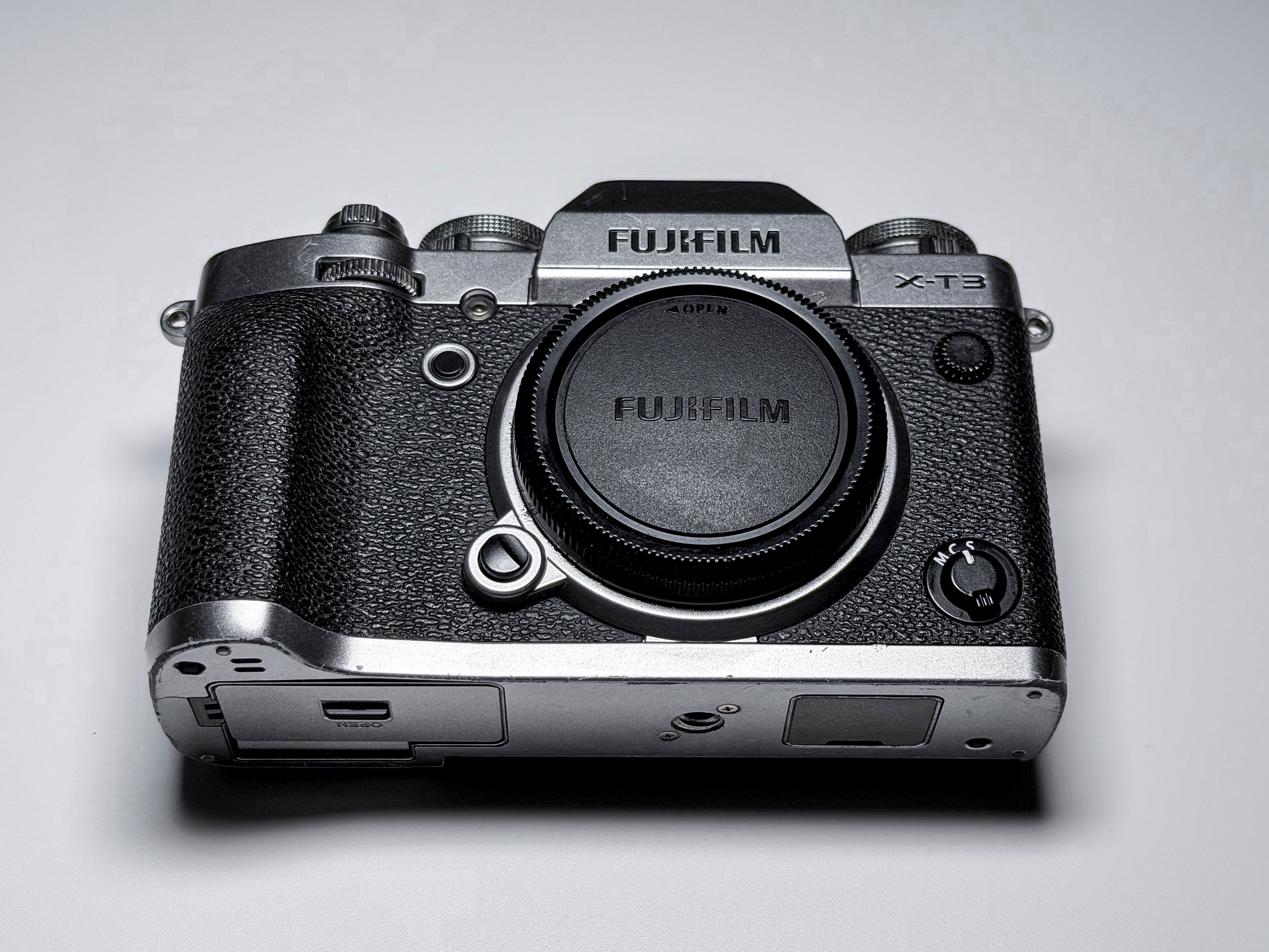 Fujifilm X-T3 Mirrorless APS-C Body Fuji - 1 Year Warranty Perfectly Working