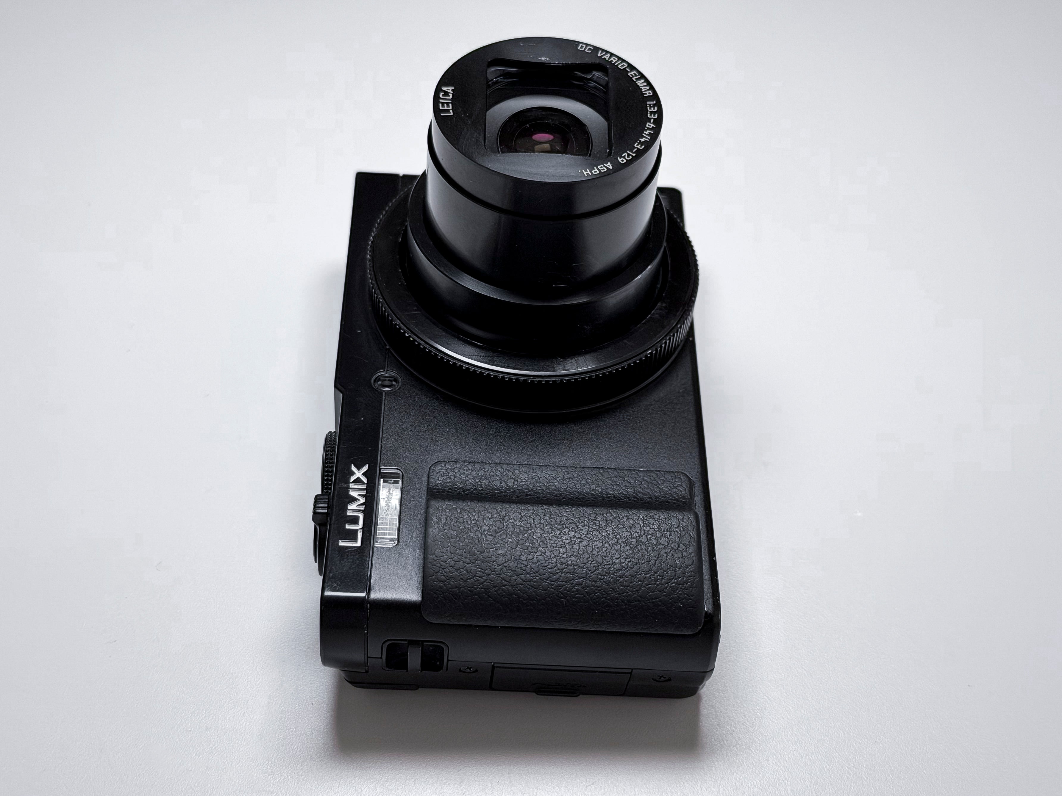 Panasonic Lumix TZ70 TZ-70 Leica 30x Lens - 1 Year Warranty, Excellent