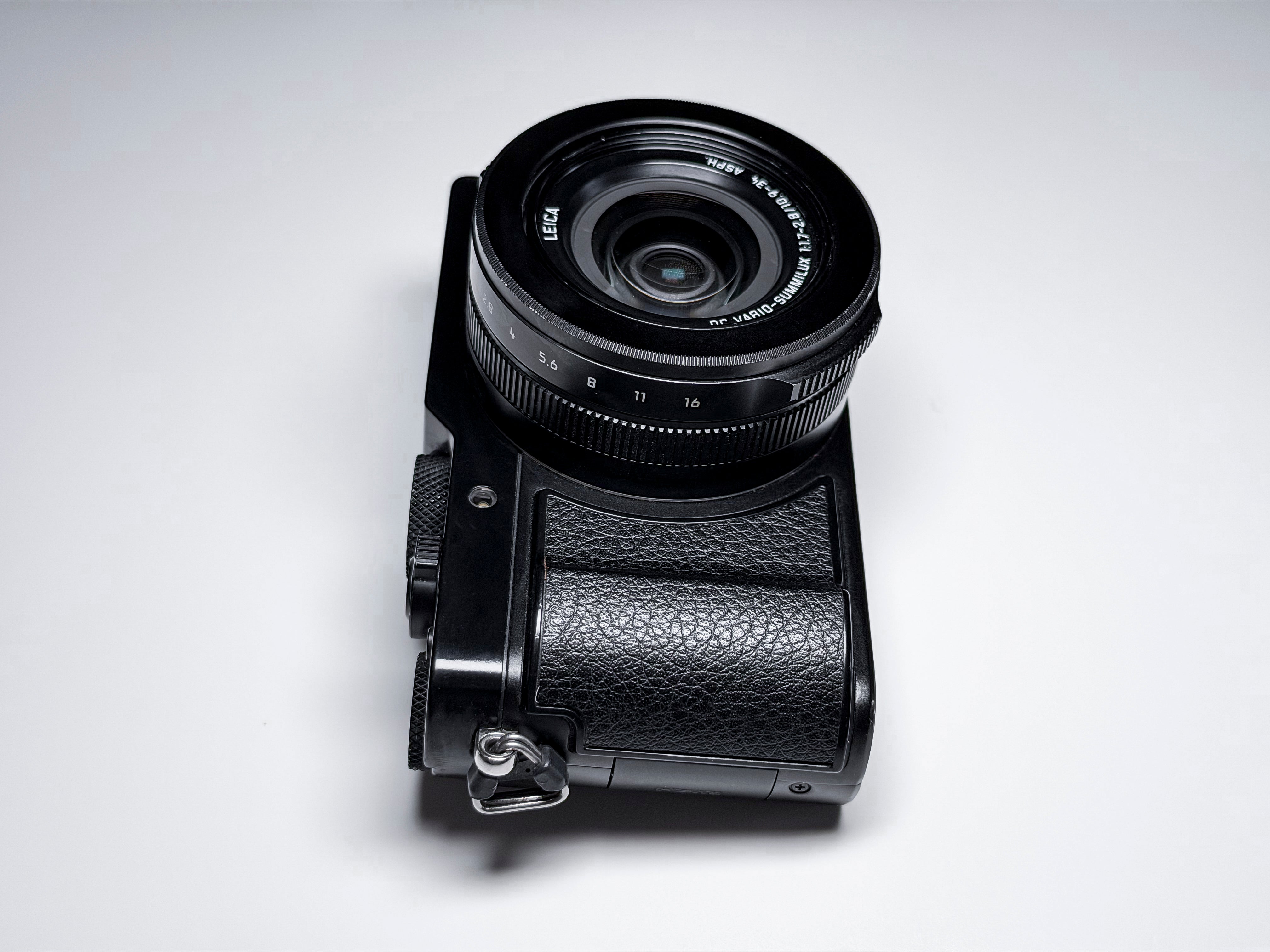Panasonic Lumix LX100 II Leica Lens MFT Sensor 4K - 1 Year Warranty