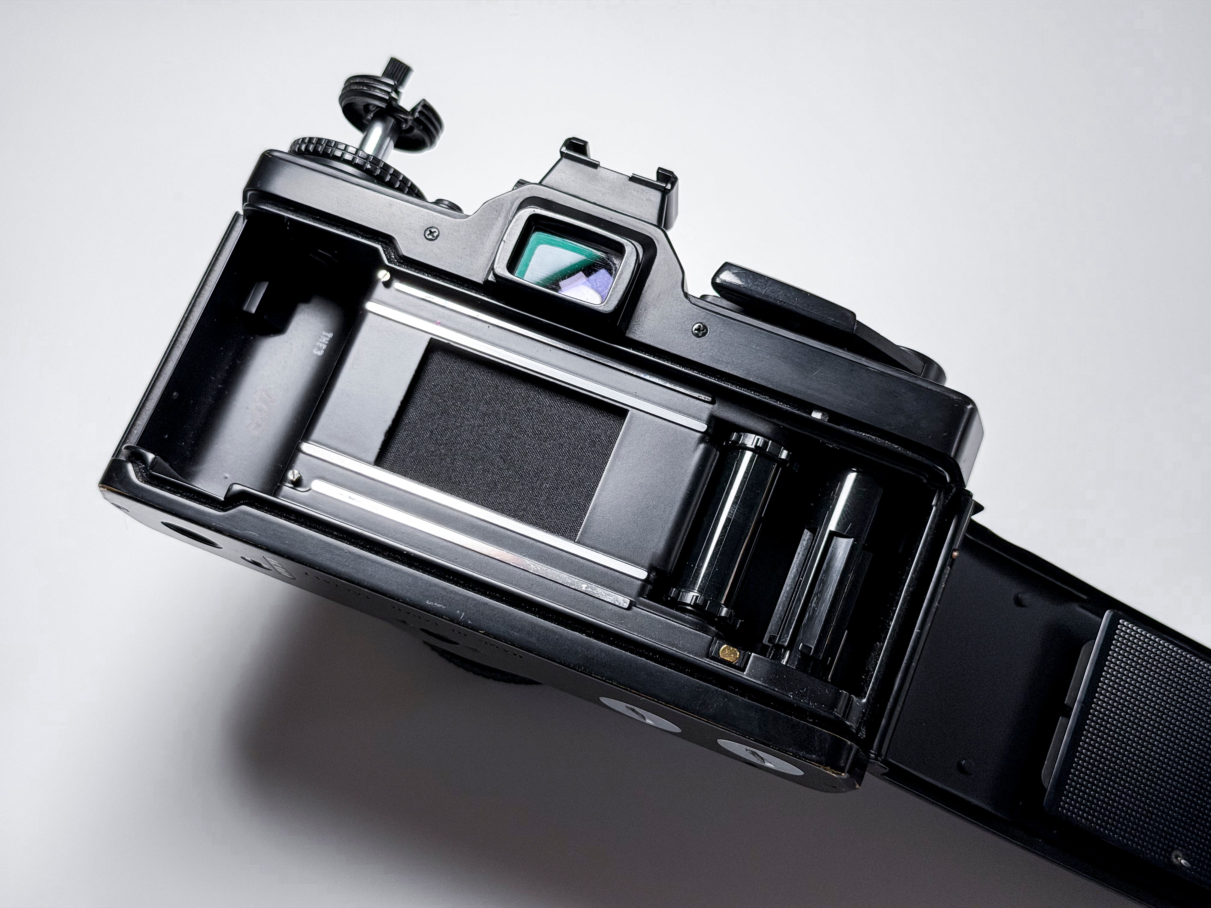 Olympus OM-3 OM3 35mm Film SLR + Zuiko 50mm - Perfectly Working