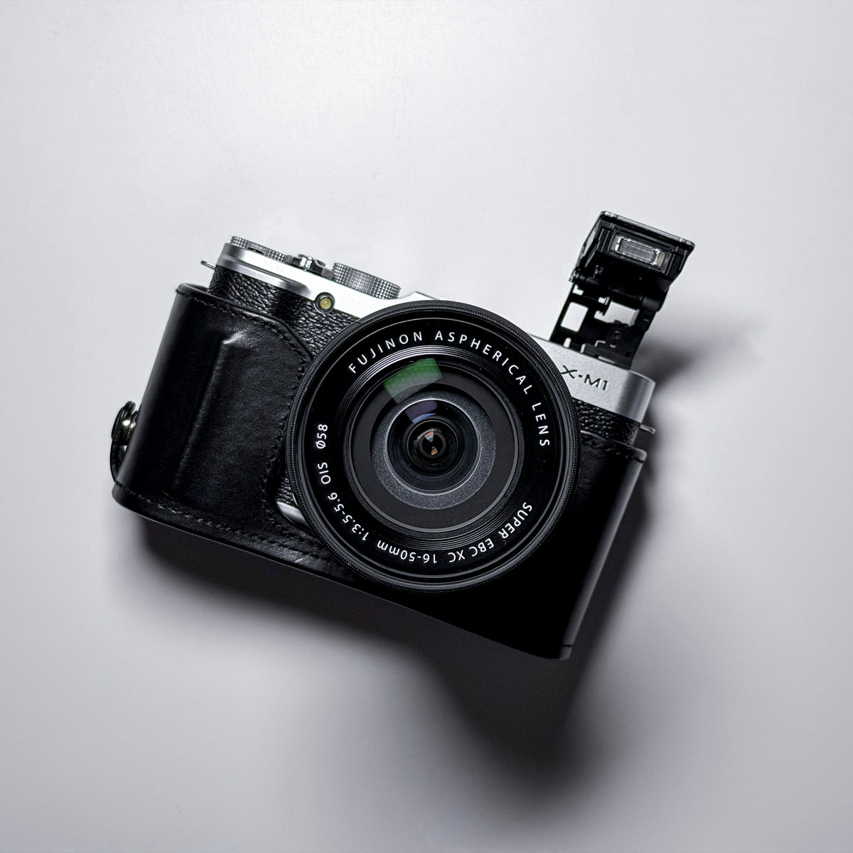 Fujifilm X-M1 + 16-50mm OIS Mirrorless APS-C Fuji - 1 Year Warranty, E