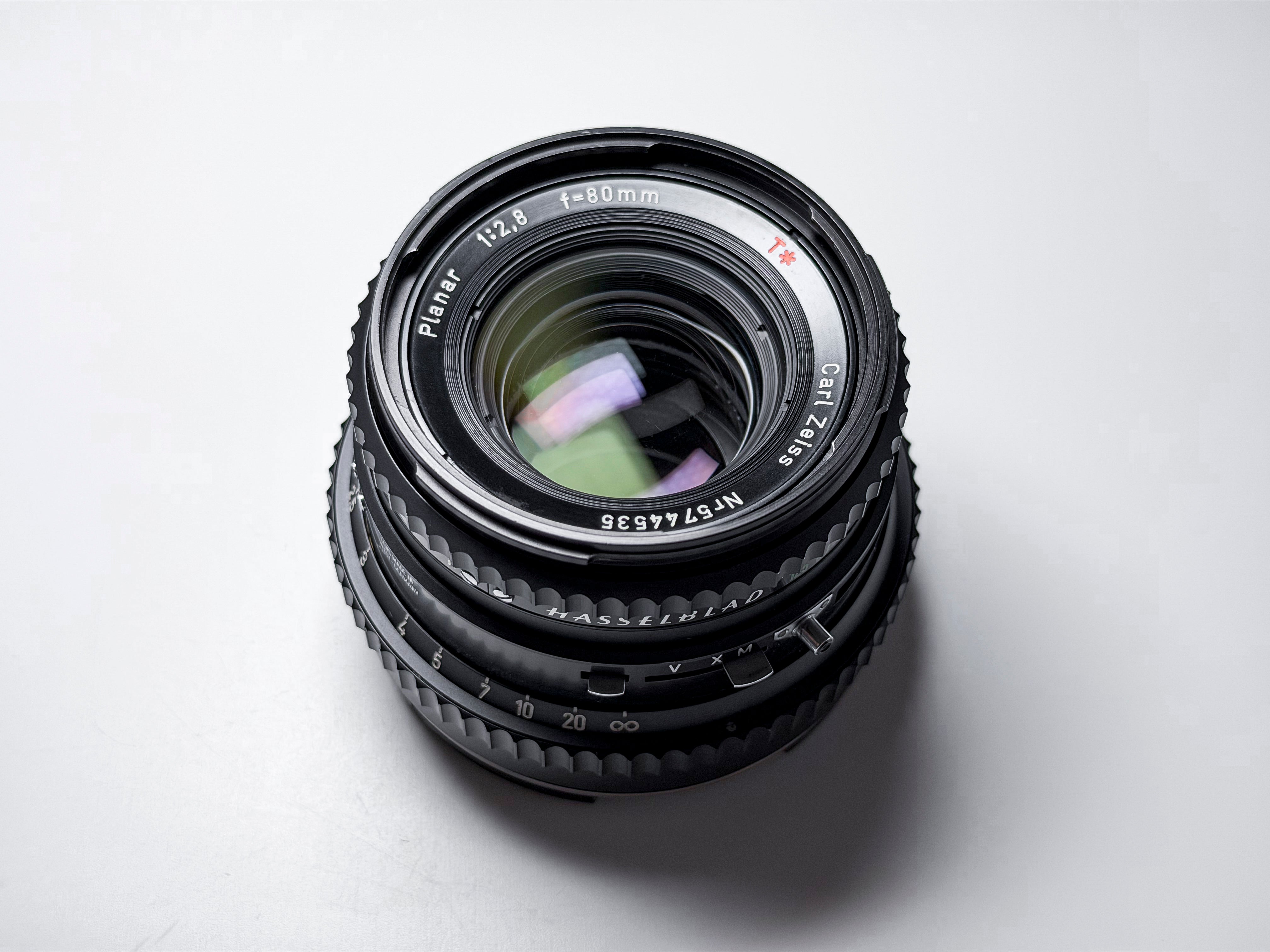 Hasselblad 500 C/M CM + 80mm Zeiss T* Acute Matte 120 Film -  Excellent