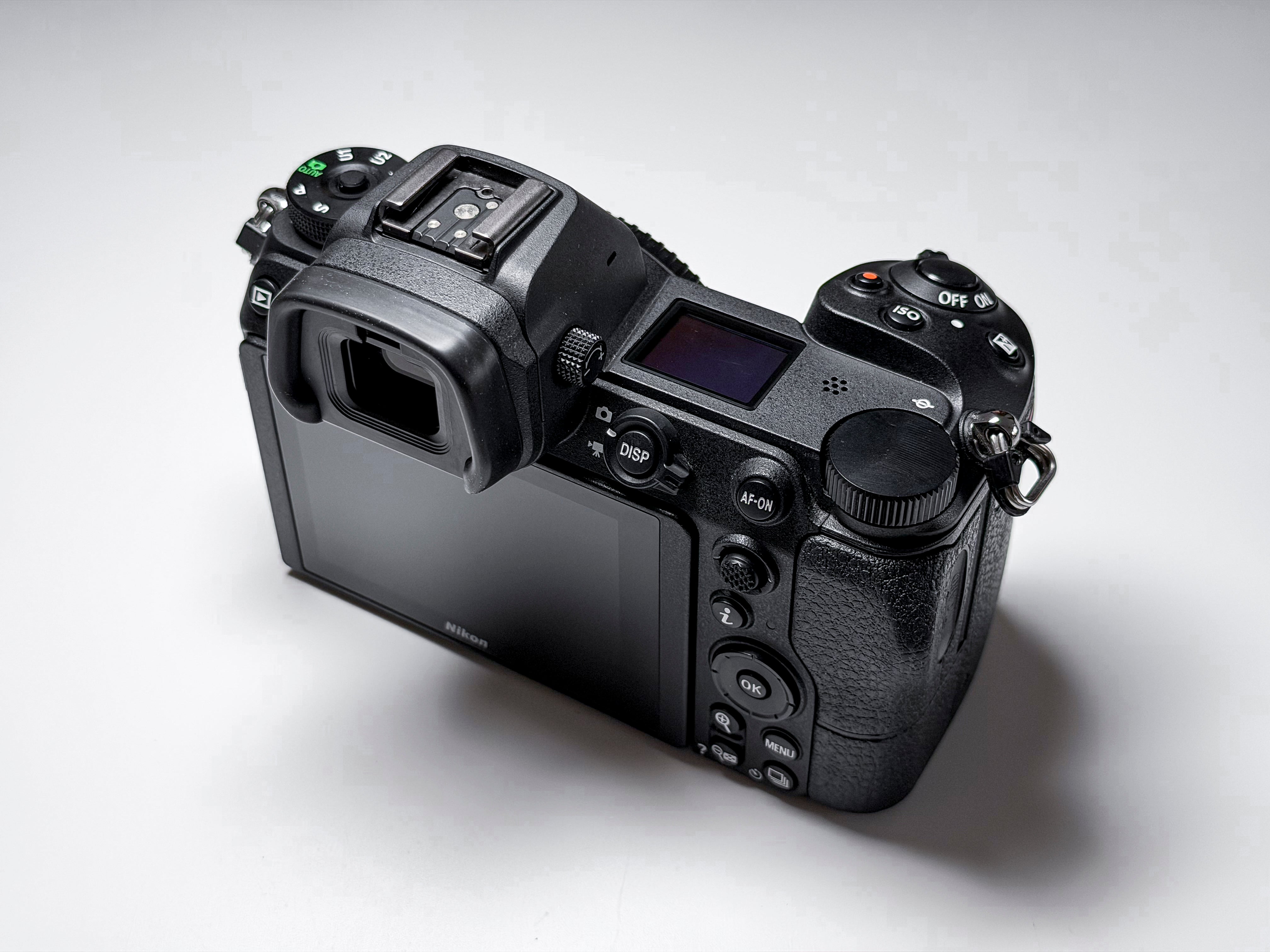 Nikon Z6 Full Frame Mirrorless Camera - 1 Year Warranty, 7500 Shutter Count
