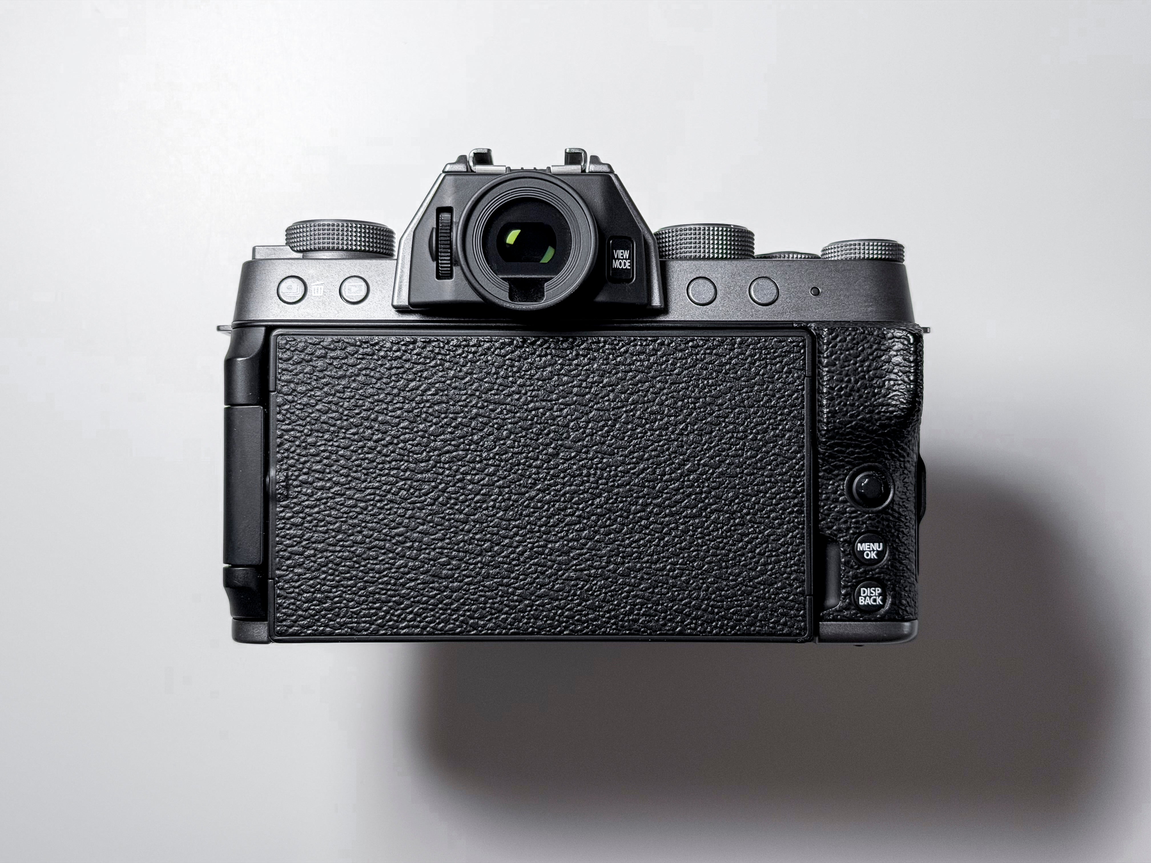 Fujifilm X-T200 + 15-45mm Kit Lens Mirrorless 4K - 1 Year Warranty, Near Mint