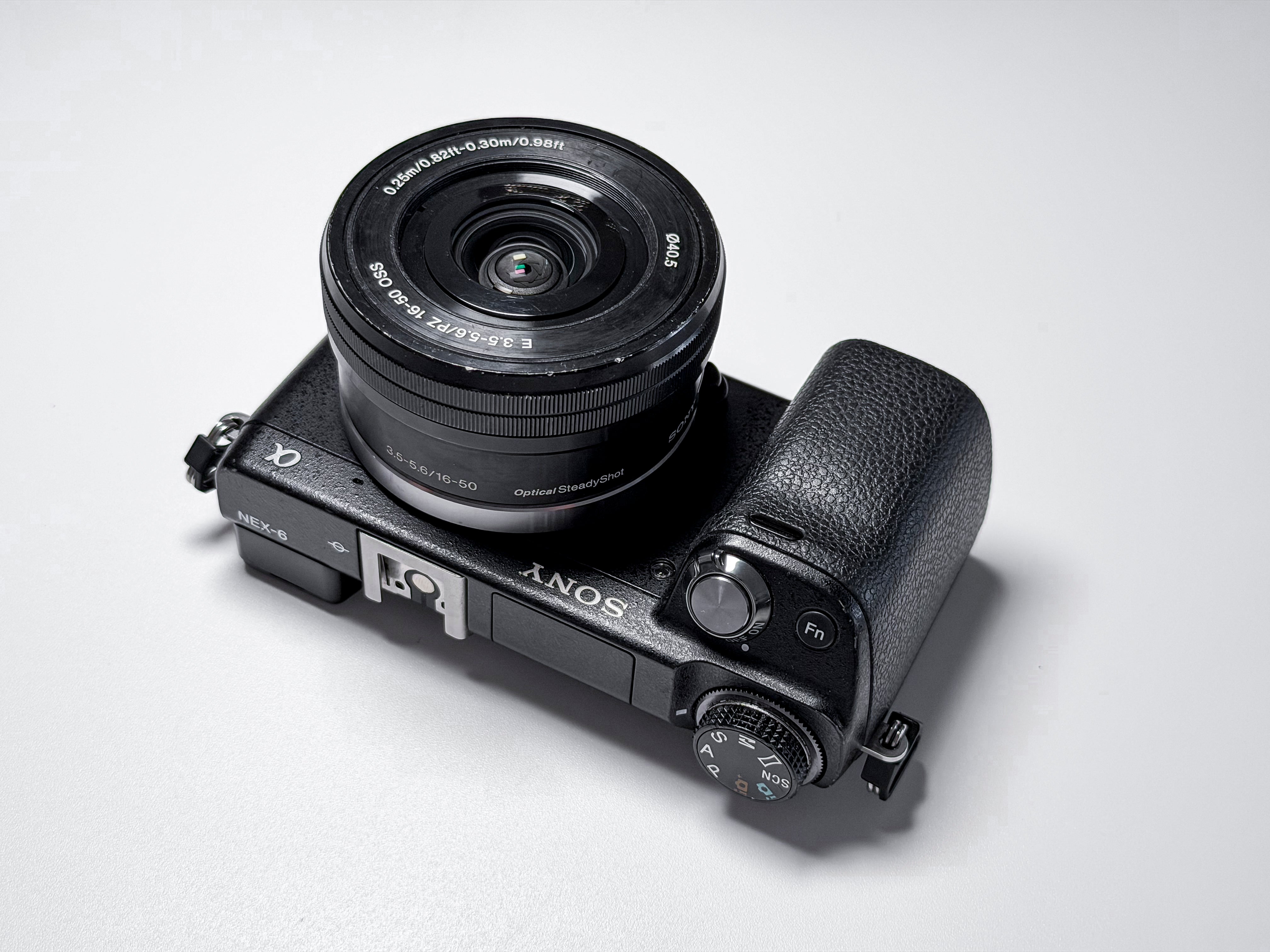 Sony NEX-6 + 16-50mm OSS Mirrorless Camera - 1 Year Warranty NEX 6