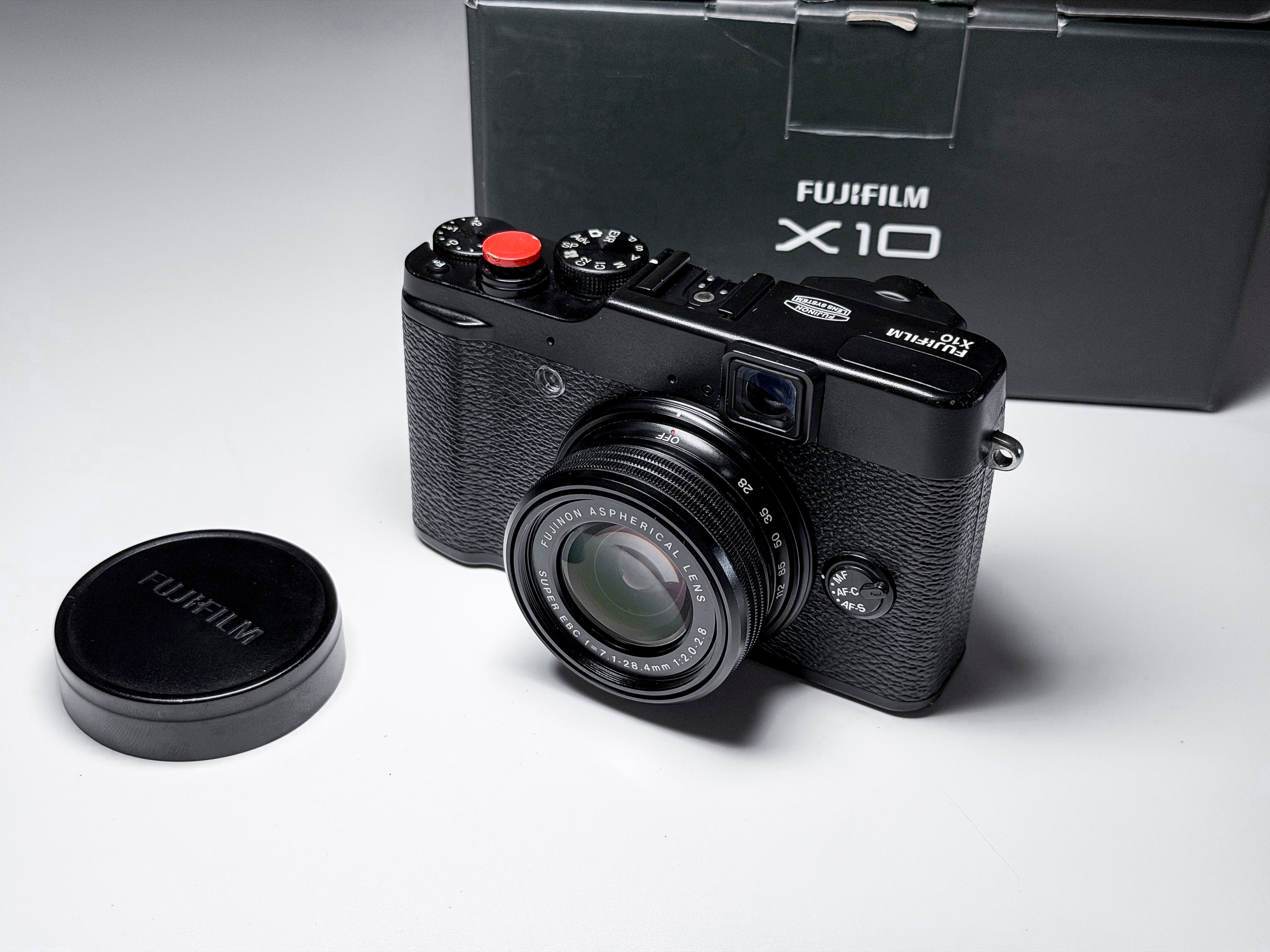 Fujifilm X10 Digital Camera 12 Mpx 4x Zoom Fuji - Excellent, 1 Year Warranty X10