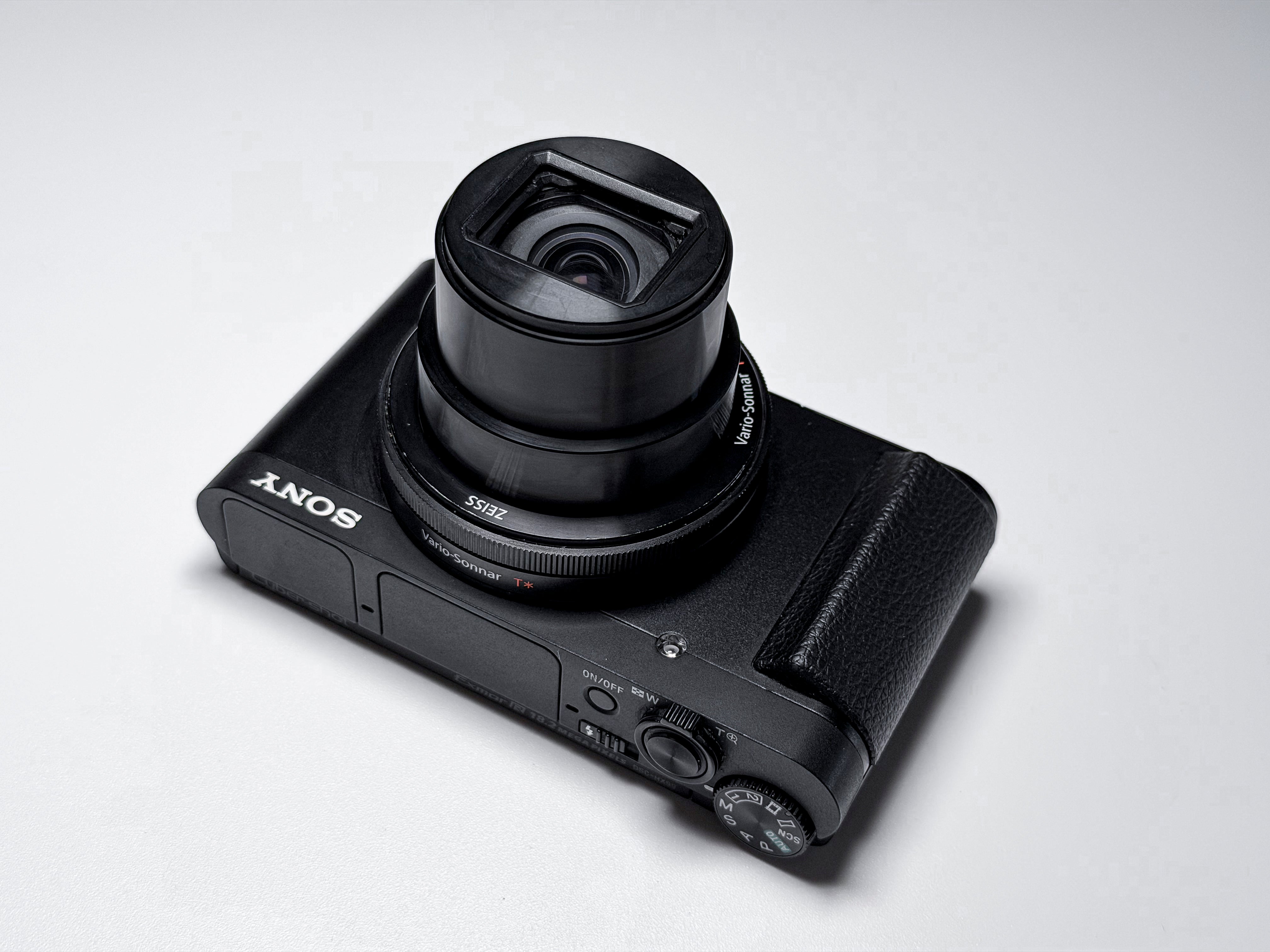 Sony HX99 Cyber-shot 18.2 Mpx 4K - 1 Year Warranty Excellent HX-99