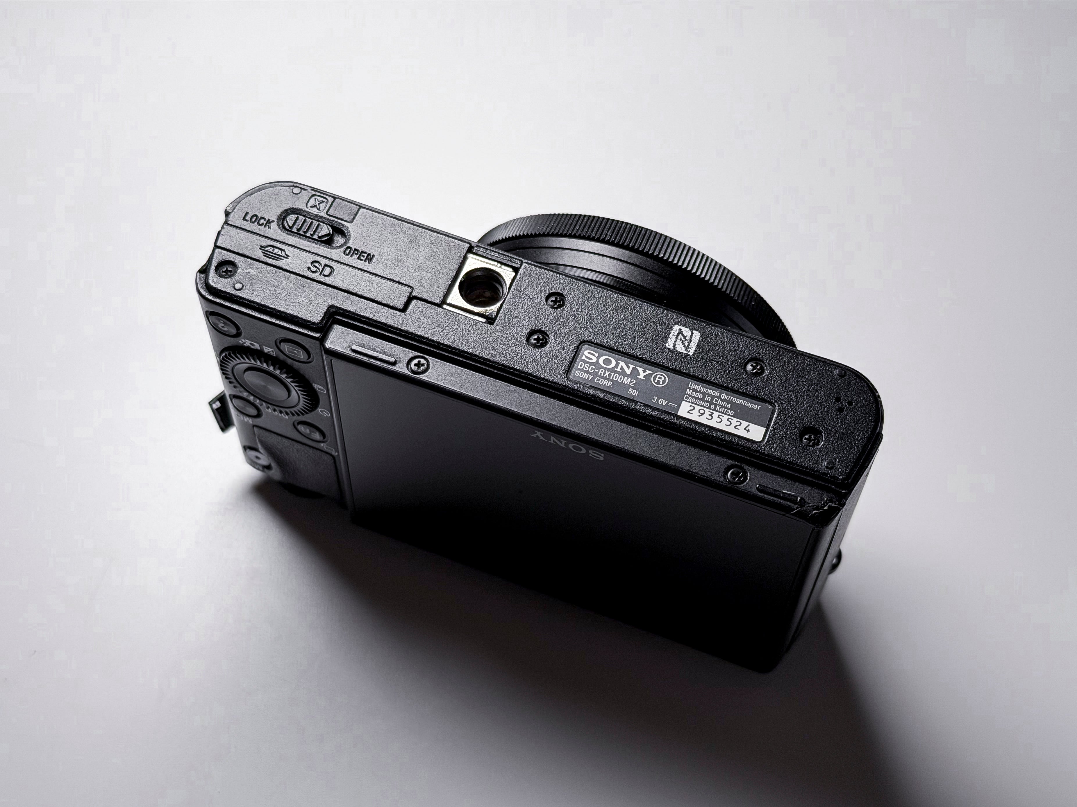 Sony Cyber-shot RX100 II Compact Camera 20.2 Mpx - Perfectly Working