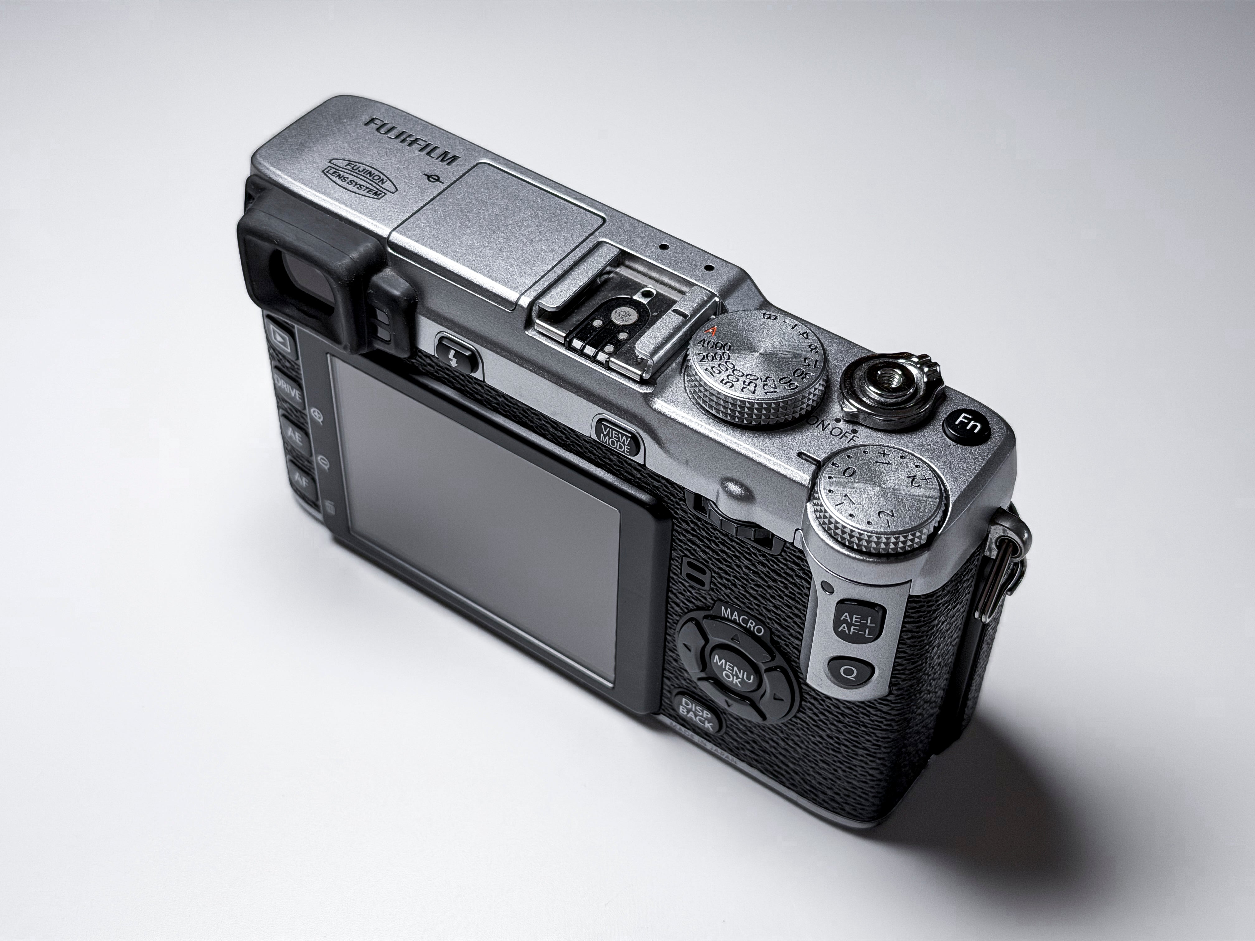 Fujifilm X-E1 Mirrorless Body 16.3 Mpx Fuji XE1 - 1 Year Warranty, Excellent