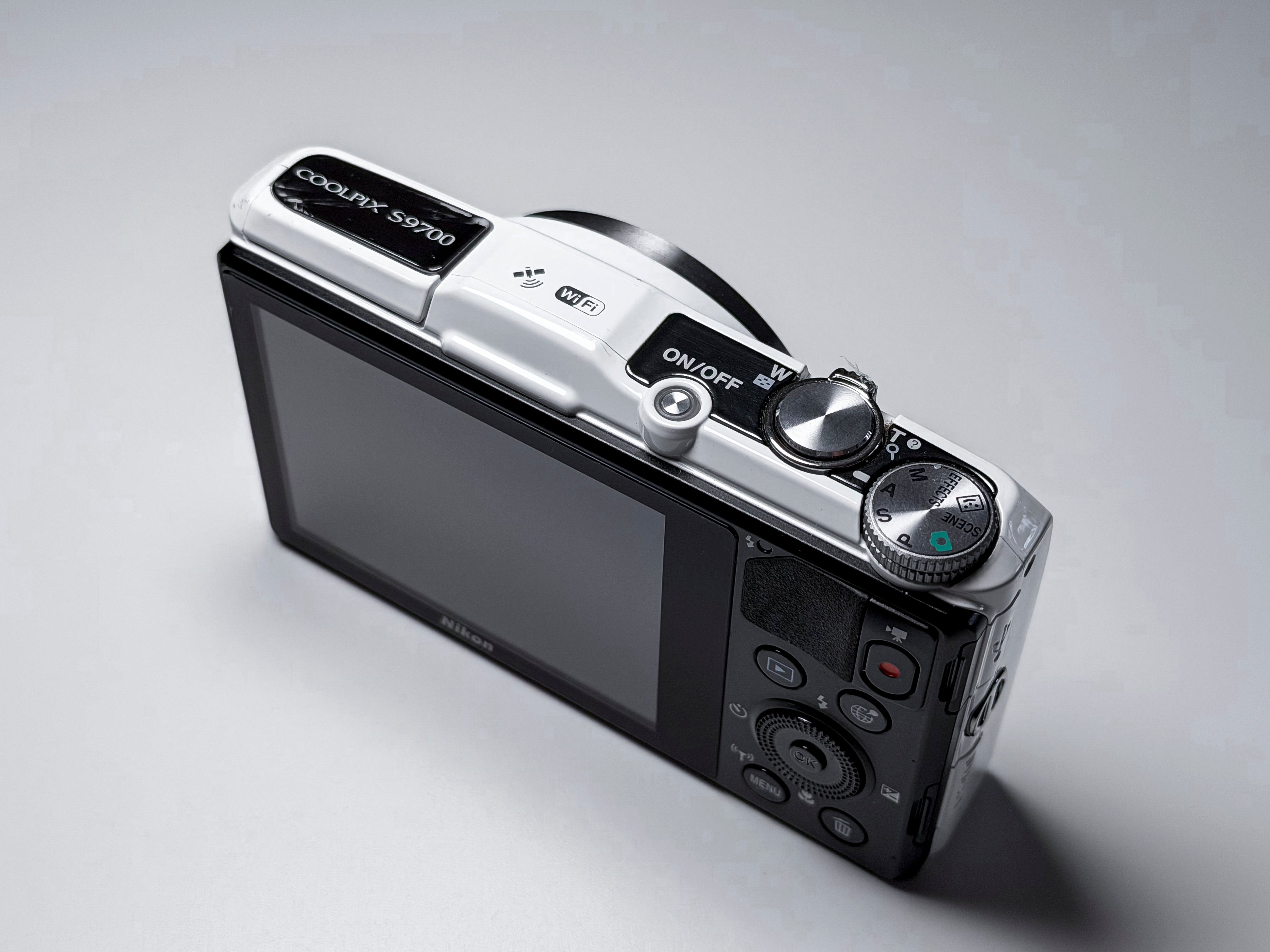 Nikon Coolpix S9700 GPS Compact Camera - 1 Year Warranty Perfectly Working