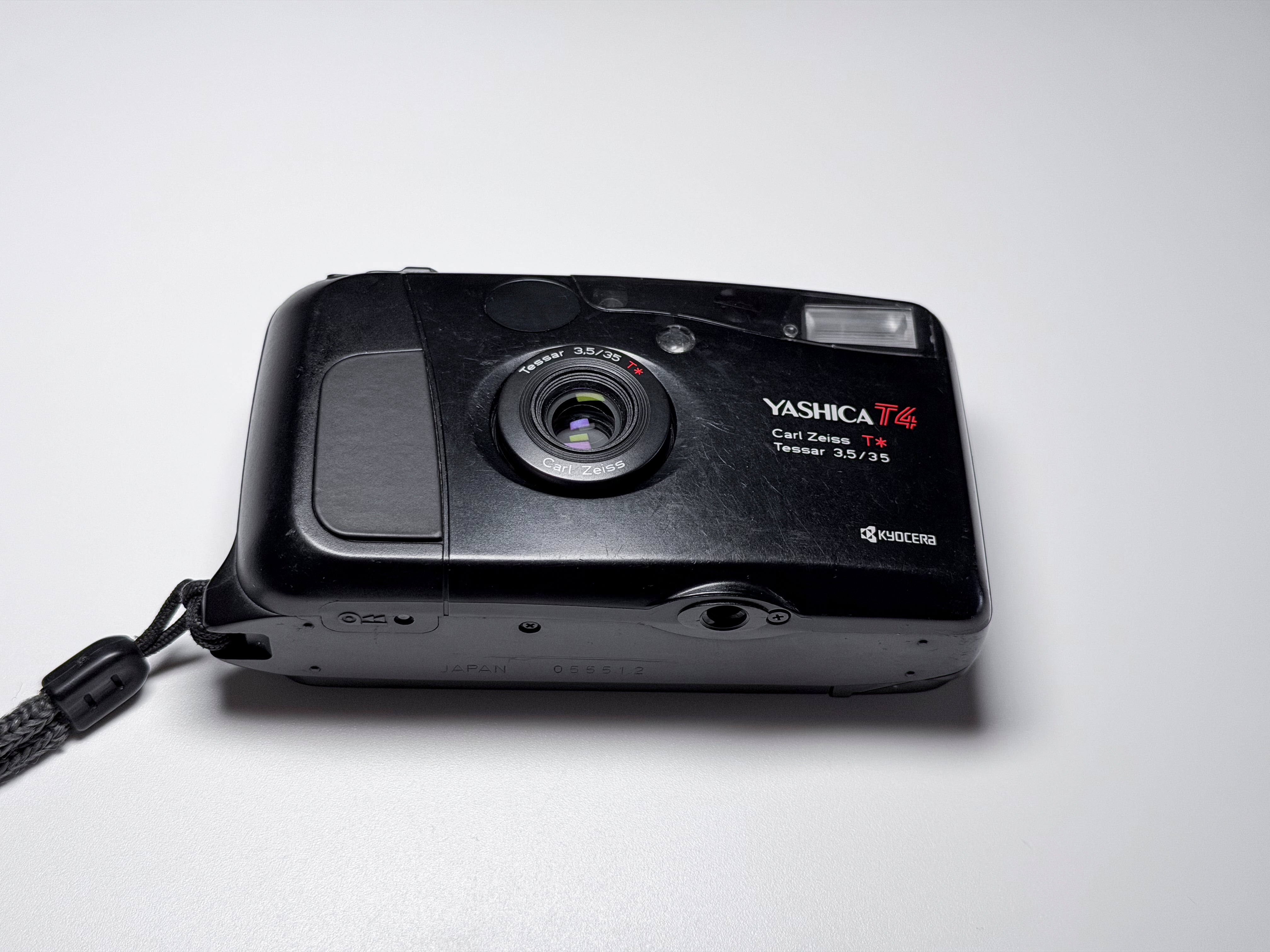 Yashica T4 T4D Zeiss Lens 35mm Film Camera - Film Tested, Perfectly Working