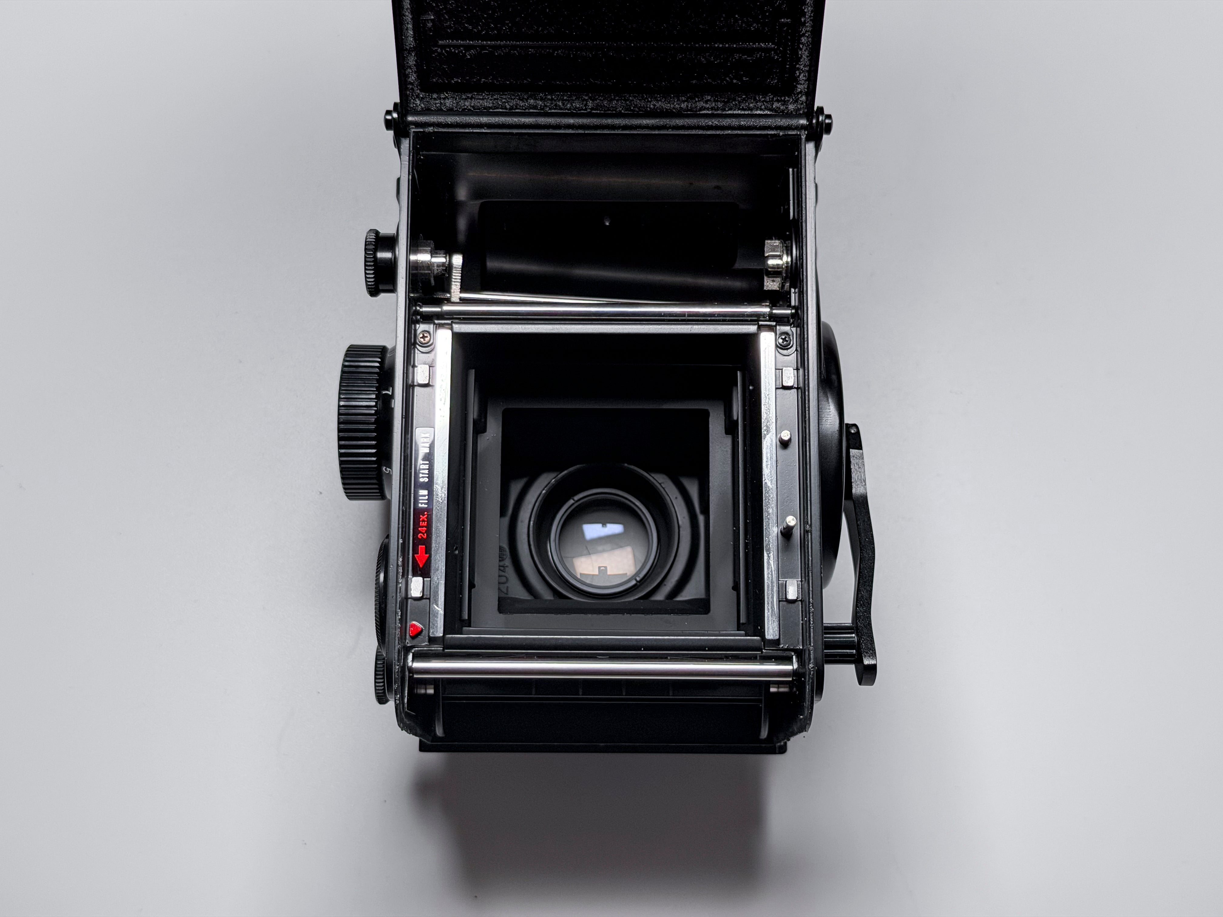 Yashica Mat-124g Medium Format TLR 120 Film Camera - Excellent, Film Tested