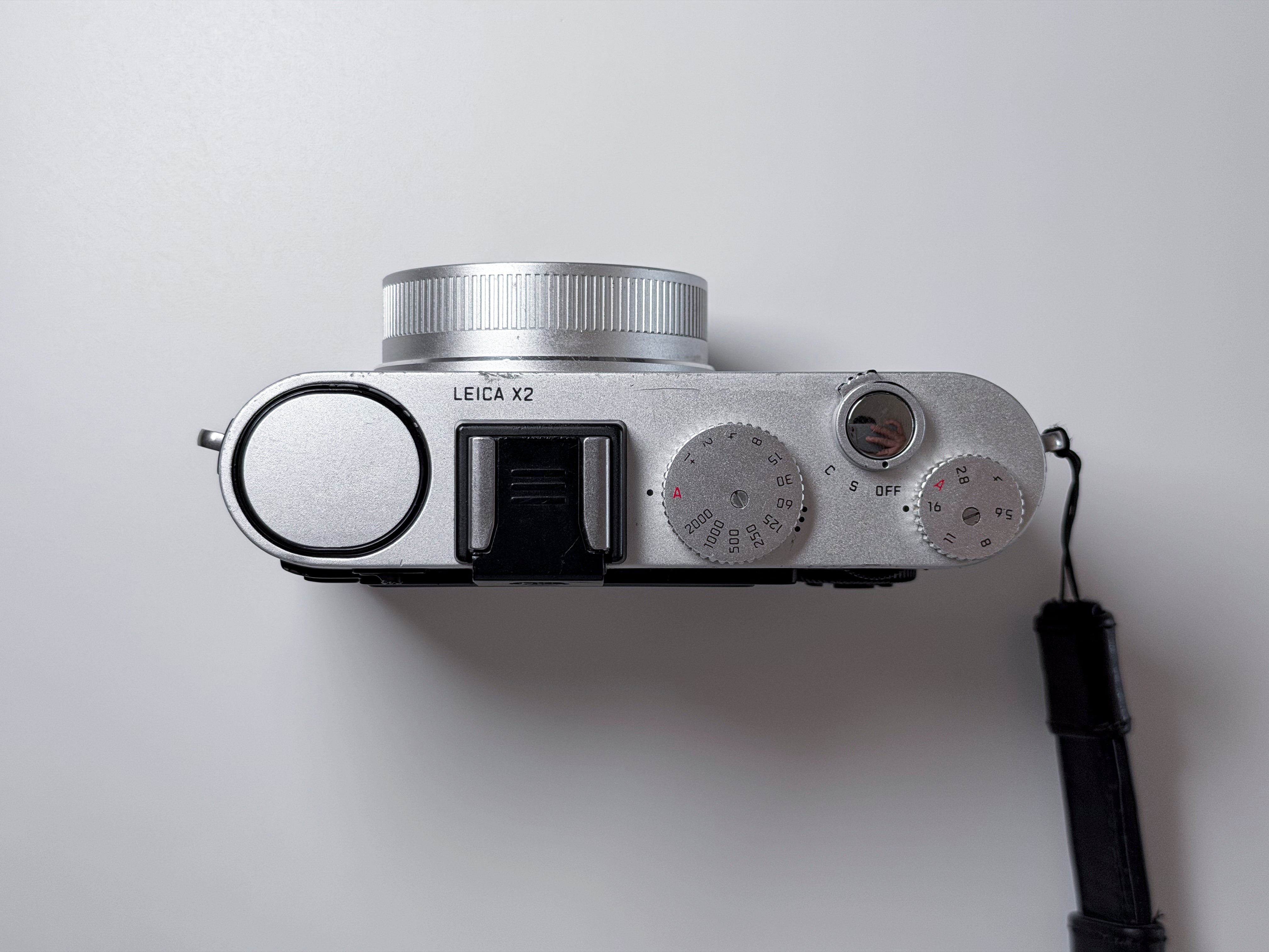 Leica X2 APS-C 16.2 Mpx Compact Camera - Read Description