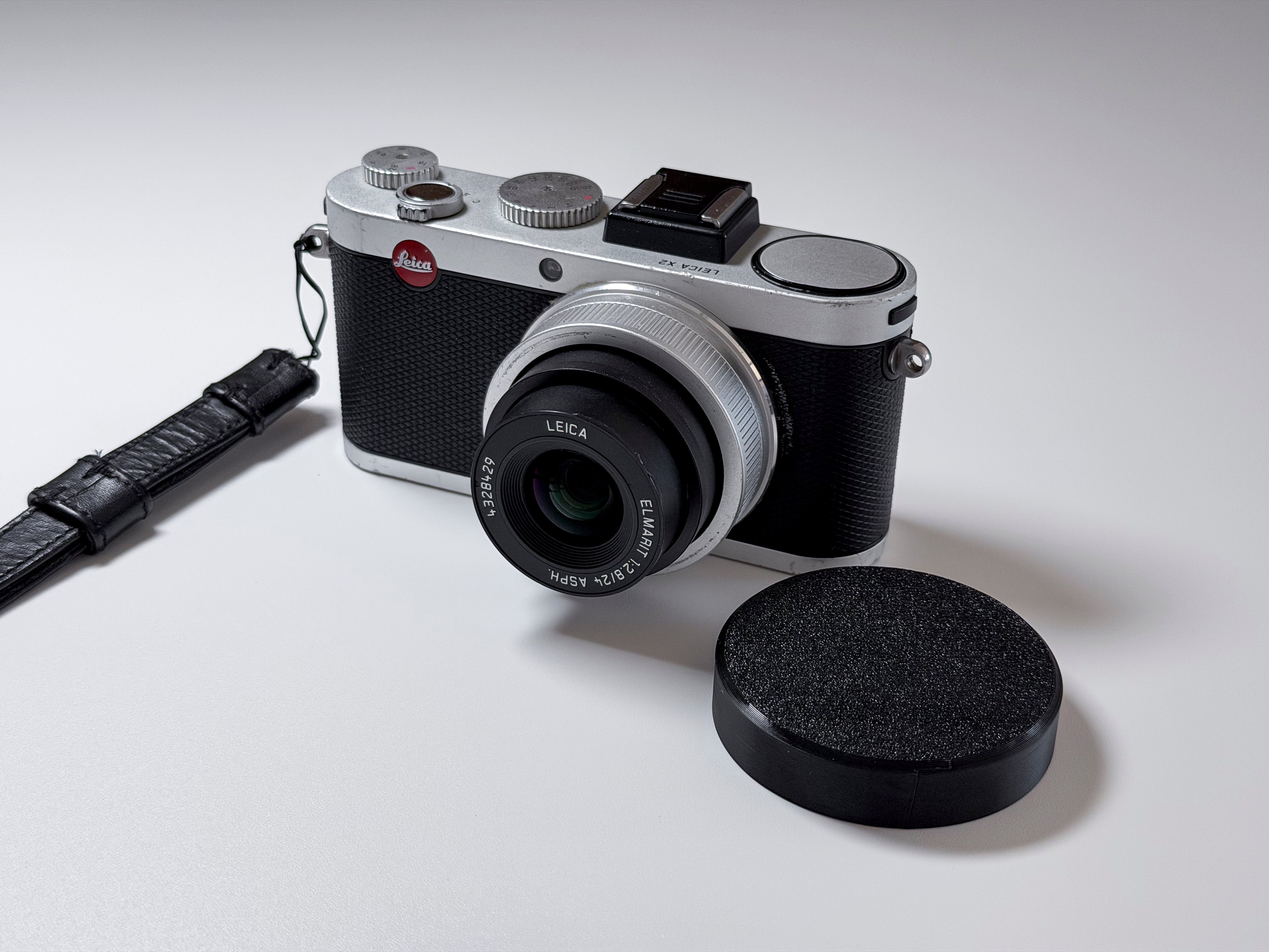 Leica X2 APS-C 16.2 Mpx Compact Camera - Read Description
