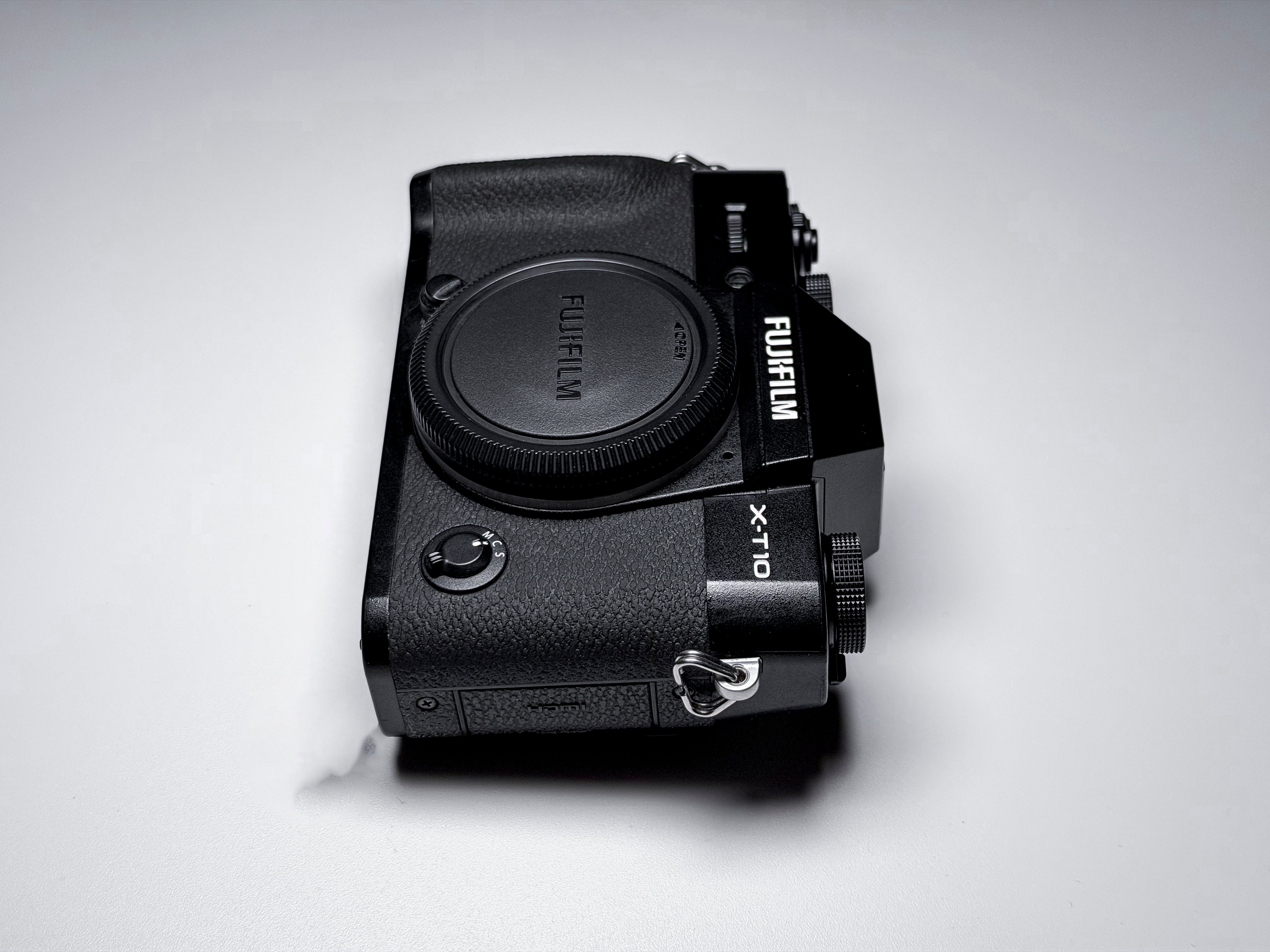 Fujifilm X-T10 Mirrorless APS-C Fuji - 1 Year Warranty, Excellent