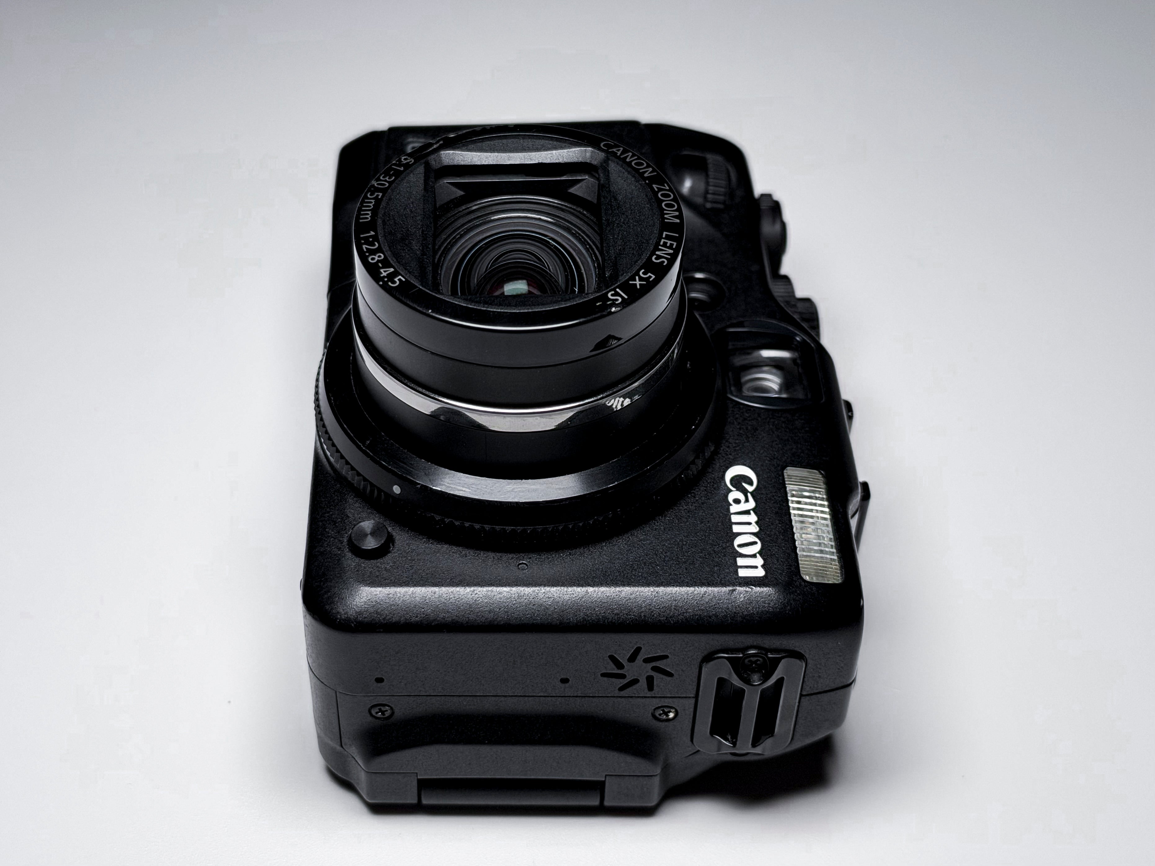 Canon G12 Powershot CCD + Waterproof Case - Excellent 1 Year Warranty
