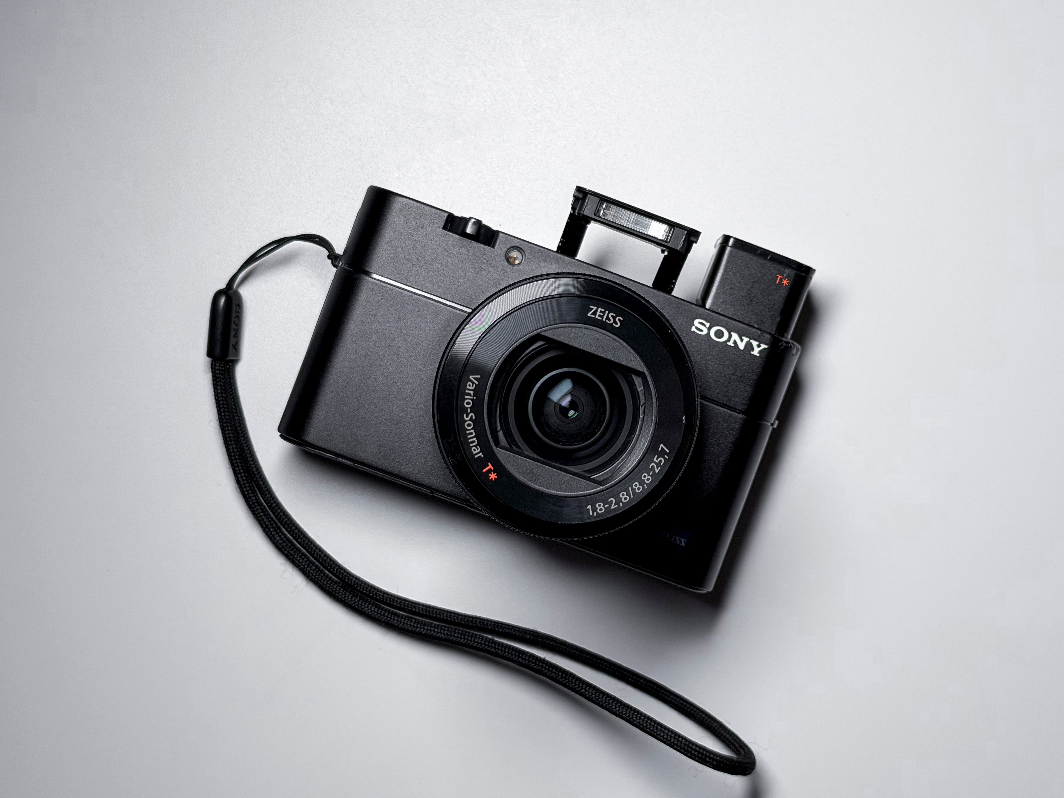 Sony RX100 V M5 Cyber-shot 20.1 Mp - 1 Year Warranty, Excellent RX 100M5