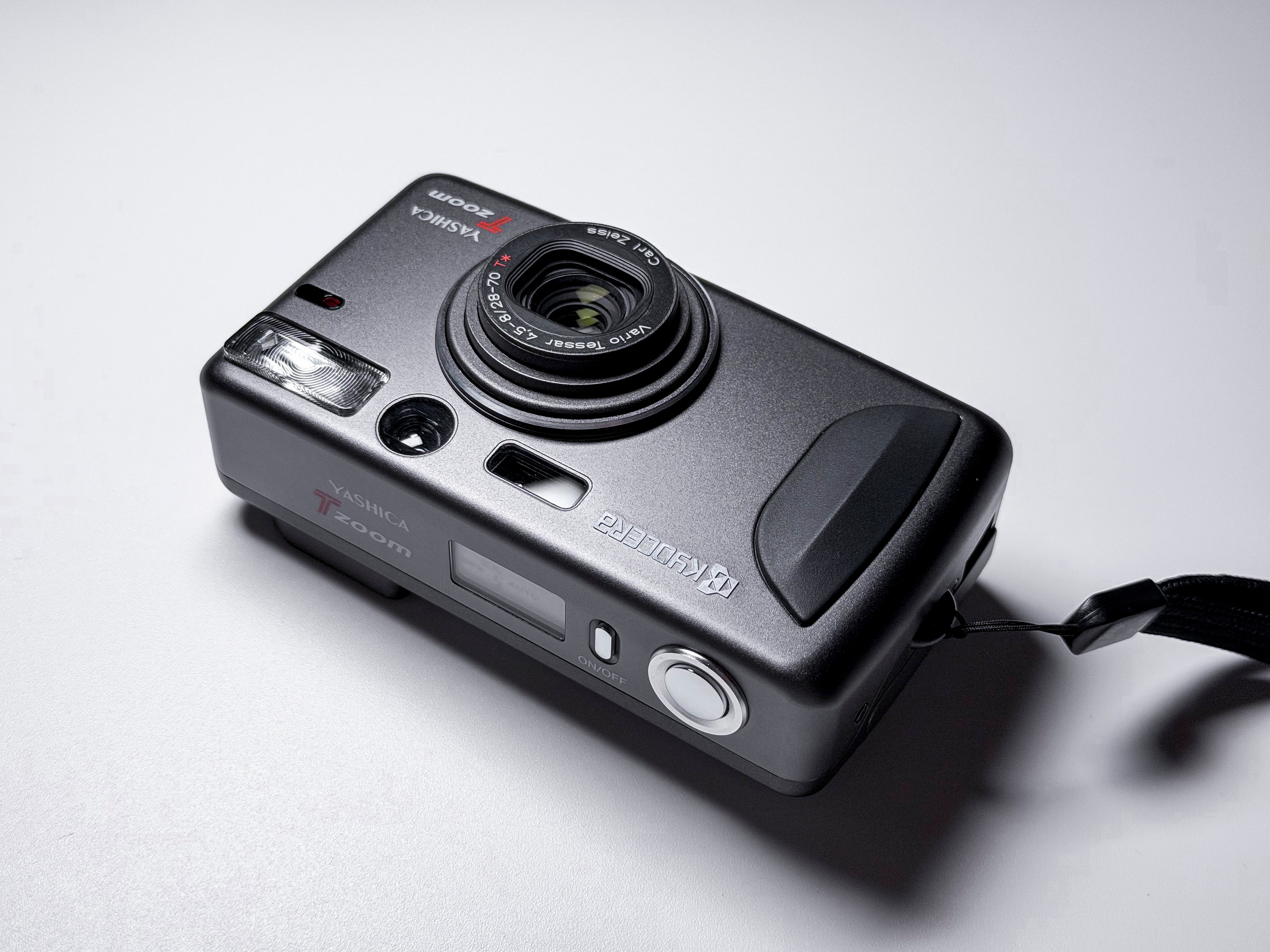 Yashica T T4 Zoom 35mm Film Point&Shoot - Near Mint, Film Tested