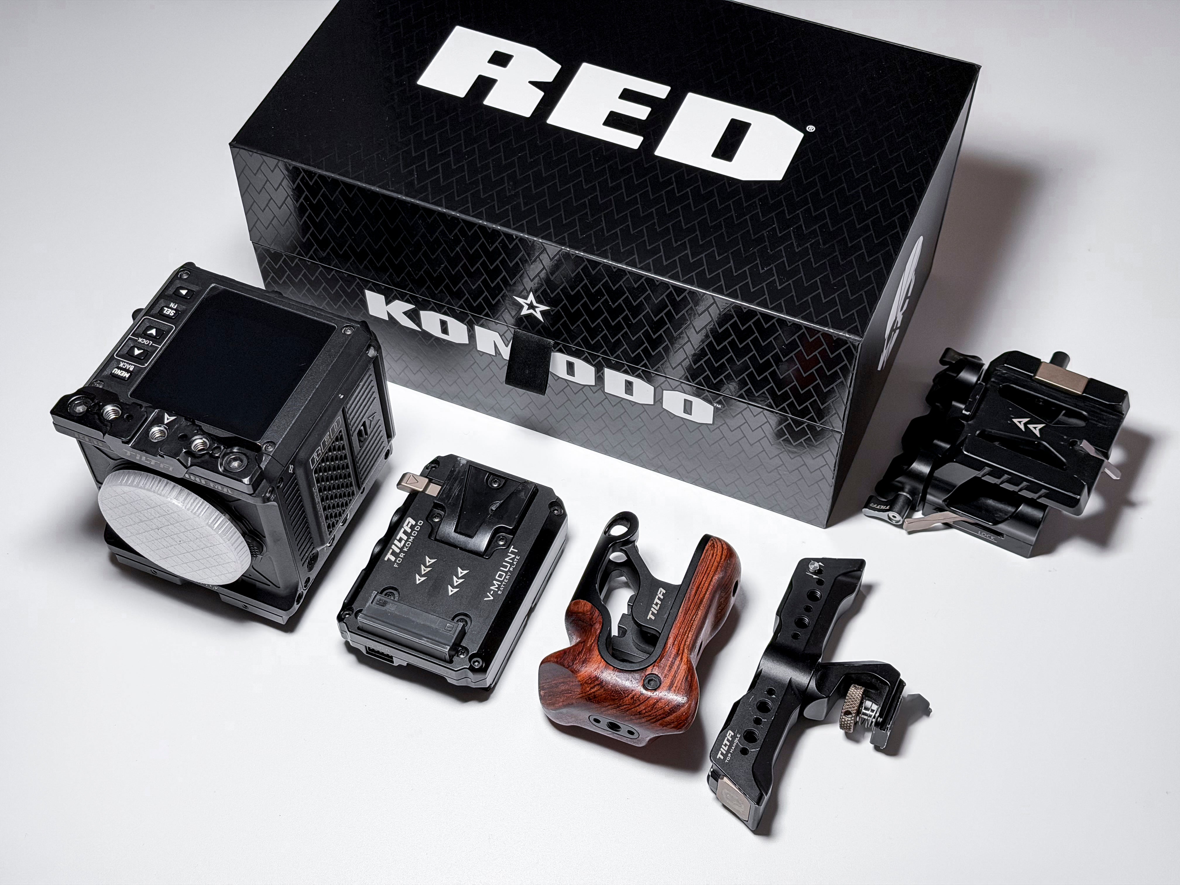 RED KOMODO 6K + Accessories - 1 Year Warranty, 290 Hours, Excellent
