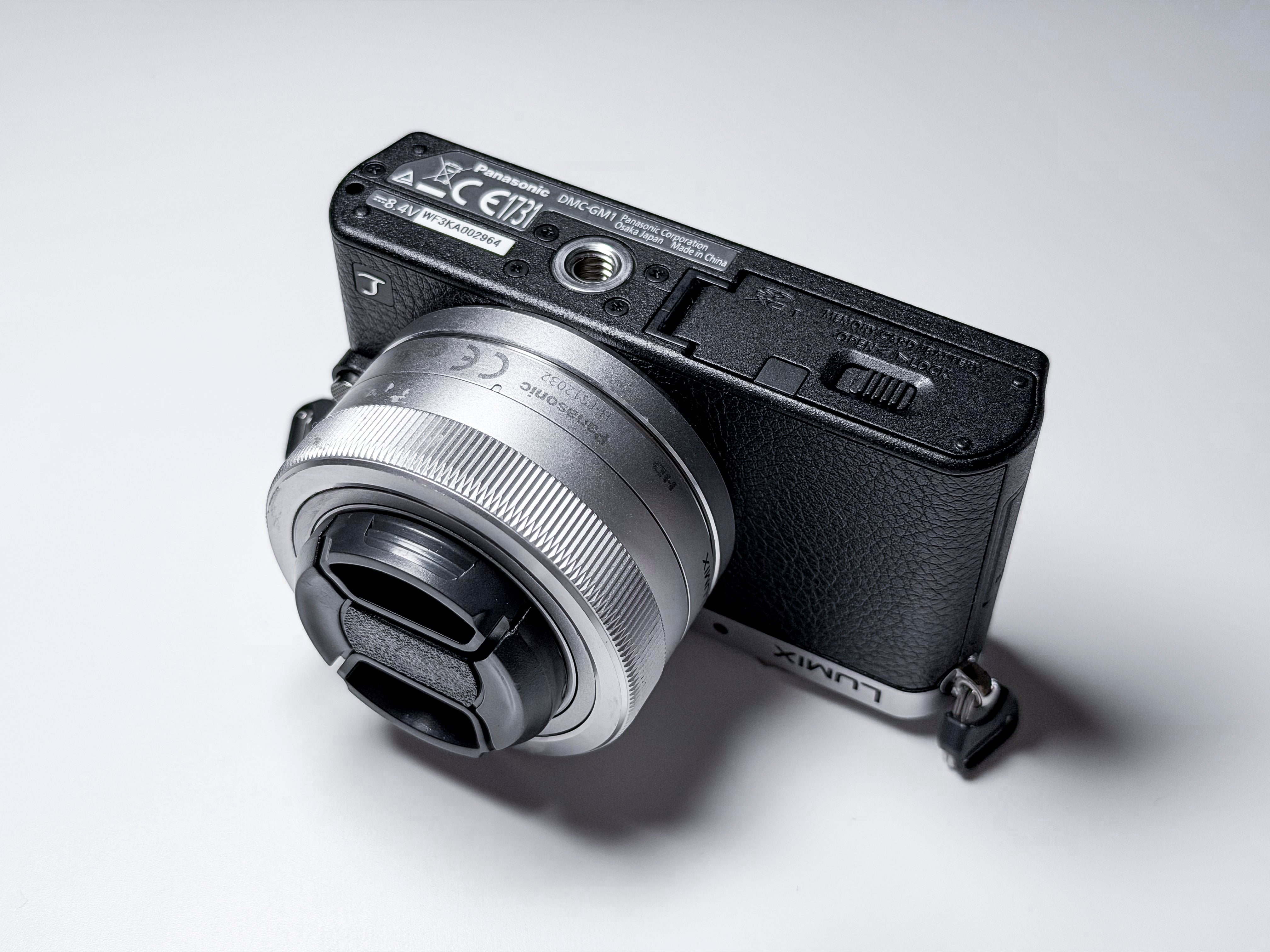 Panasonic Lumix GM1 + 12-32mm OIS Lens - 1 Year Warranty, Excellent GM-1