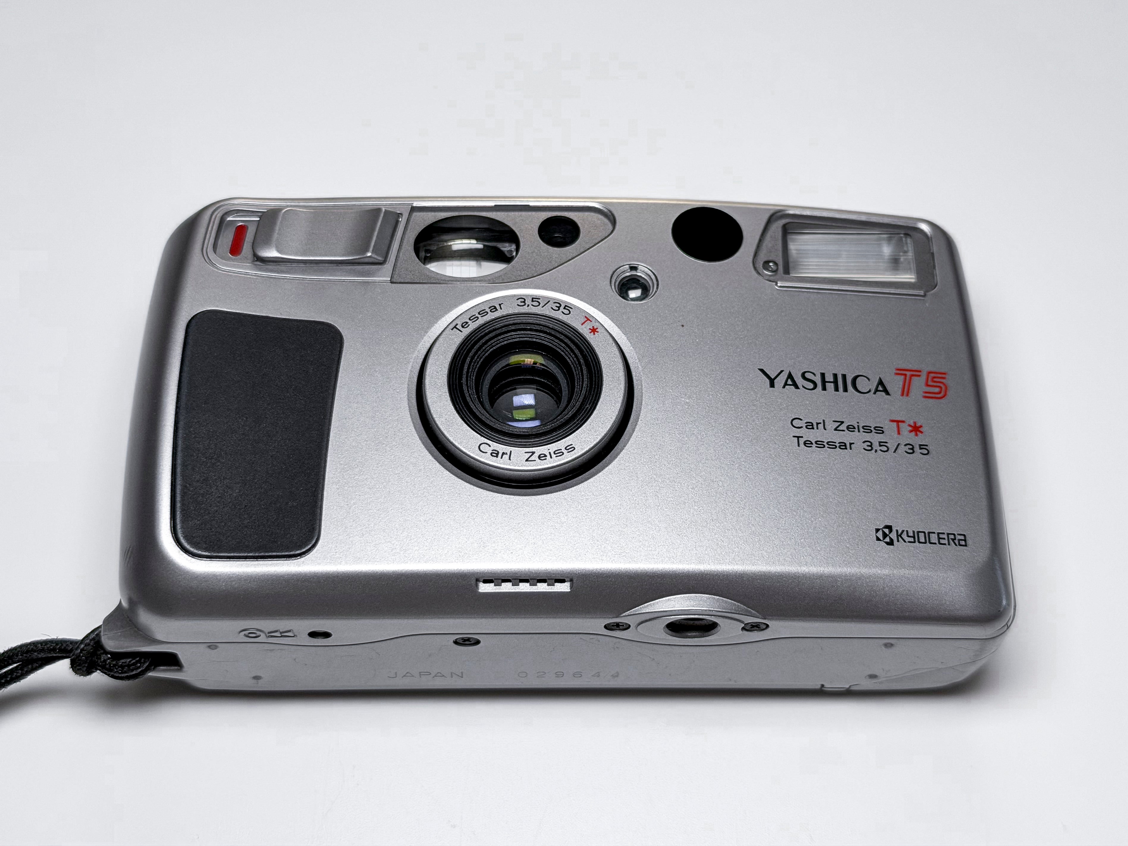 Yashica T5 35mm Film Camera Zeiss Lens - Film Tested, Perfectly Working