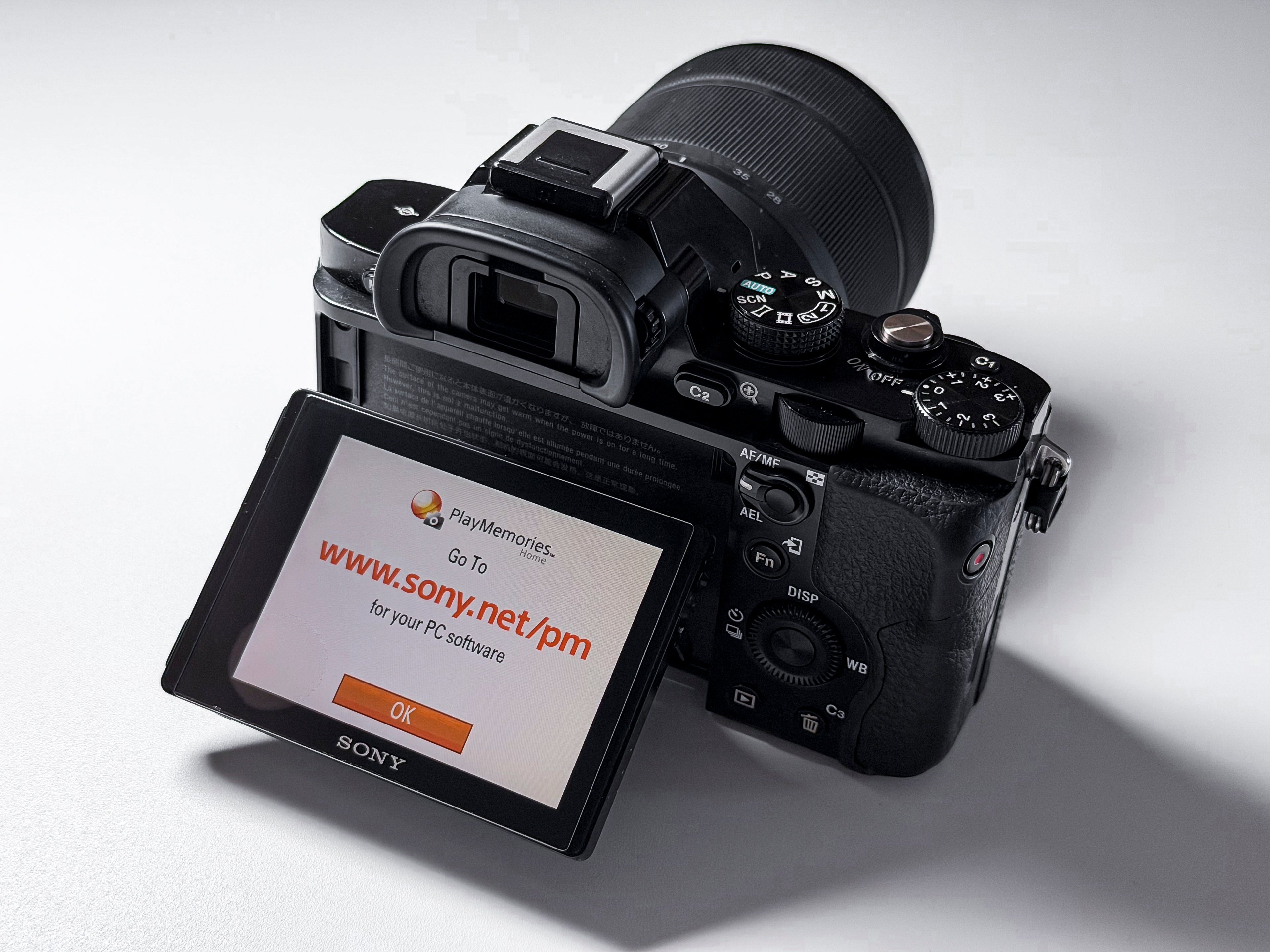 Sony A7 + 28-70mm OSS Full Frame Mirrorless Camera - 1 Year Warranty