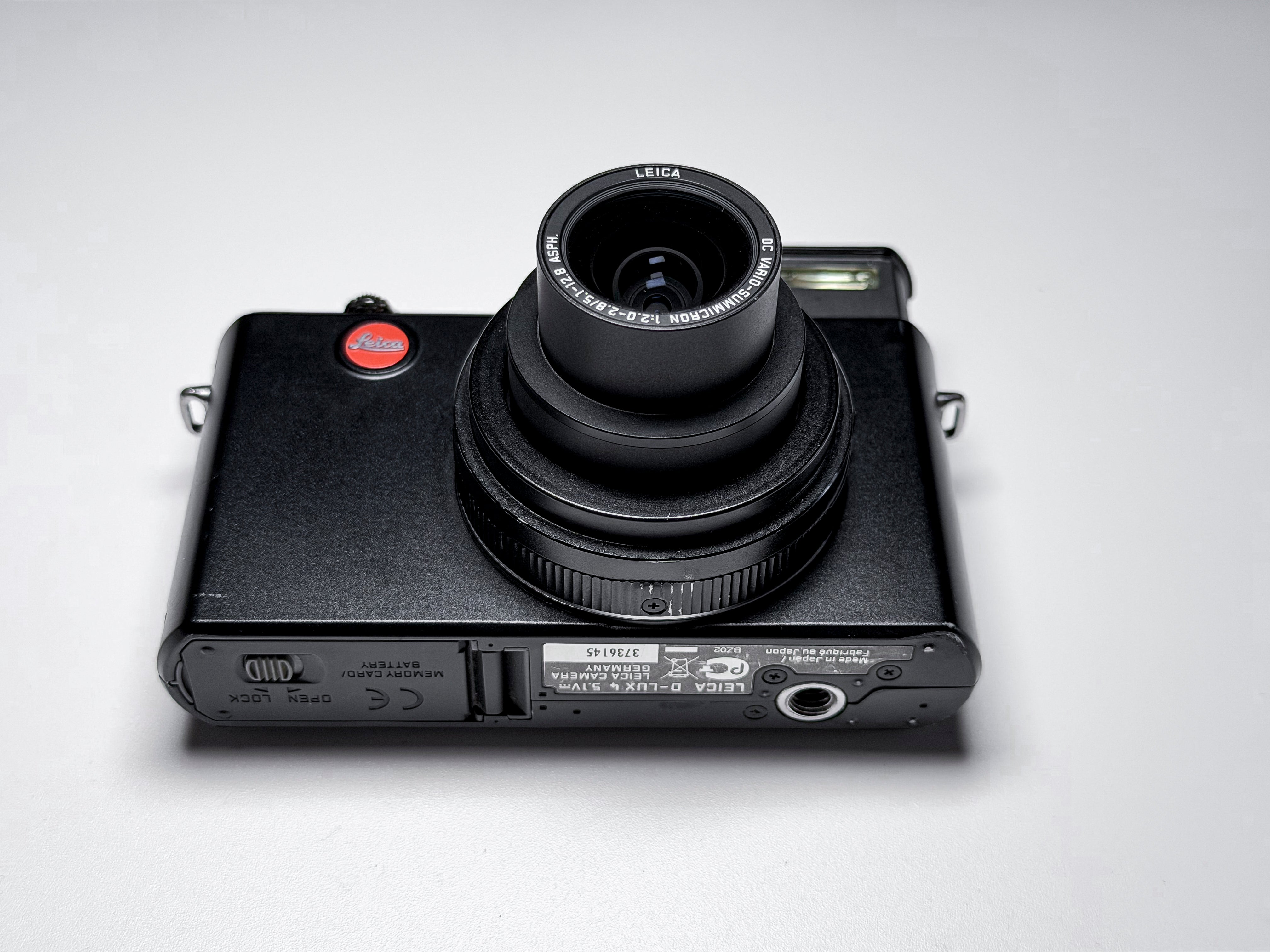 Leica D-Lux 4 + Leather Case CCD Sensor Compact Camera  - 1 Year Warranty Dlux 4