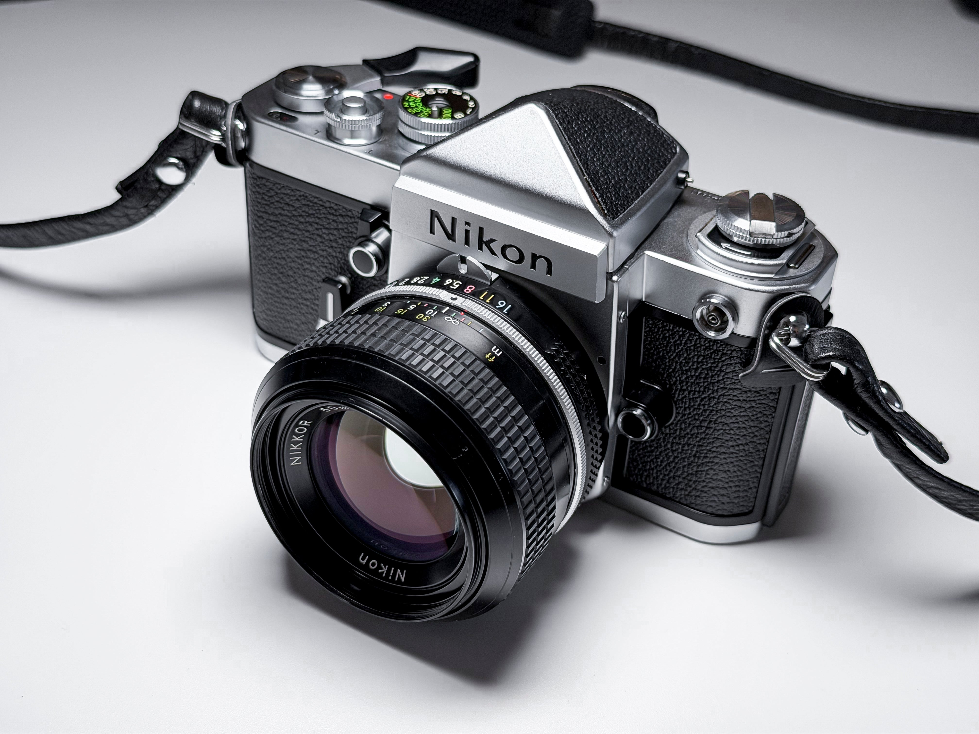 Nikon F2 + 50mm f/1.4 Nikkor AI-S + Pronto Leather Case - Excellent, Film Tested