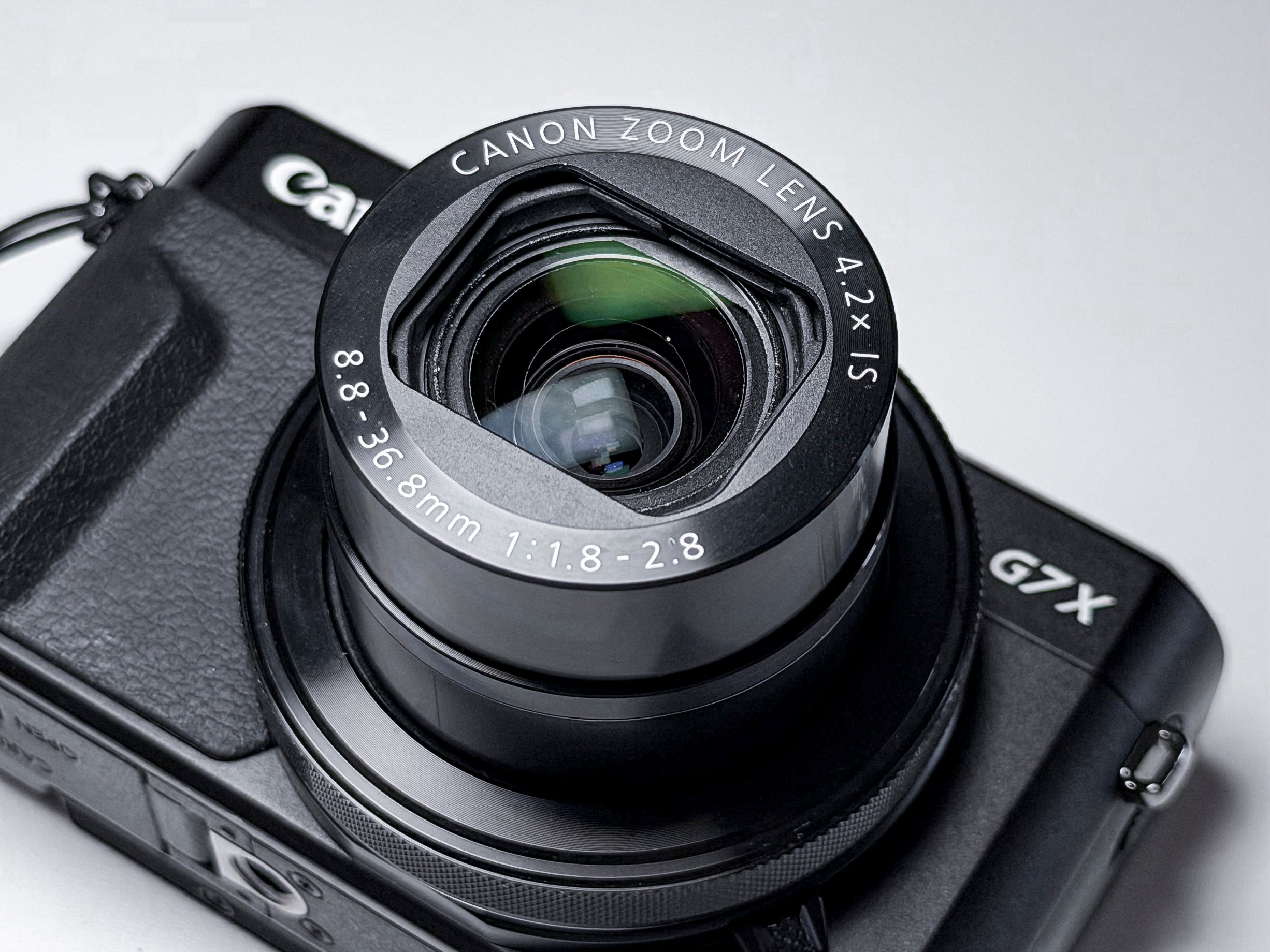Canon G7X Mark II Powershot Compact Camera 20.1 Mpx - 1 Year Warranty