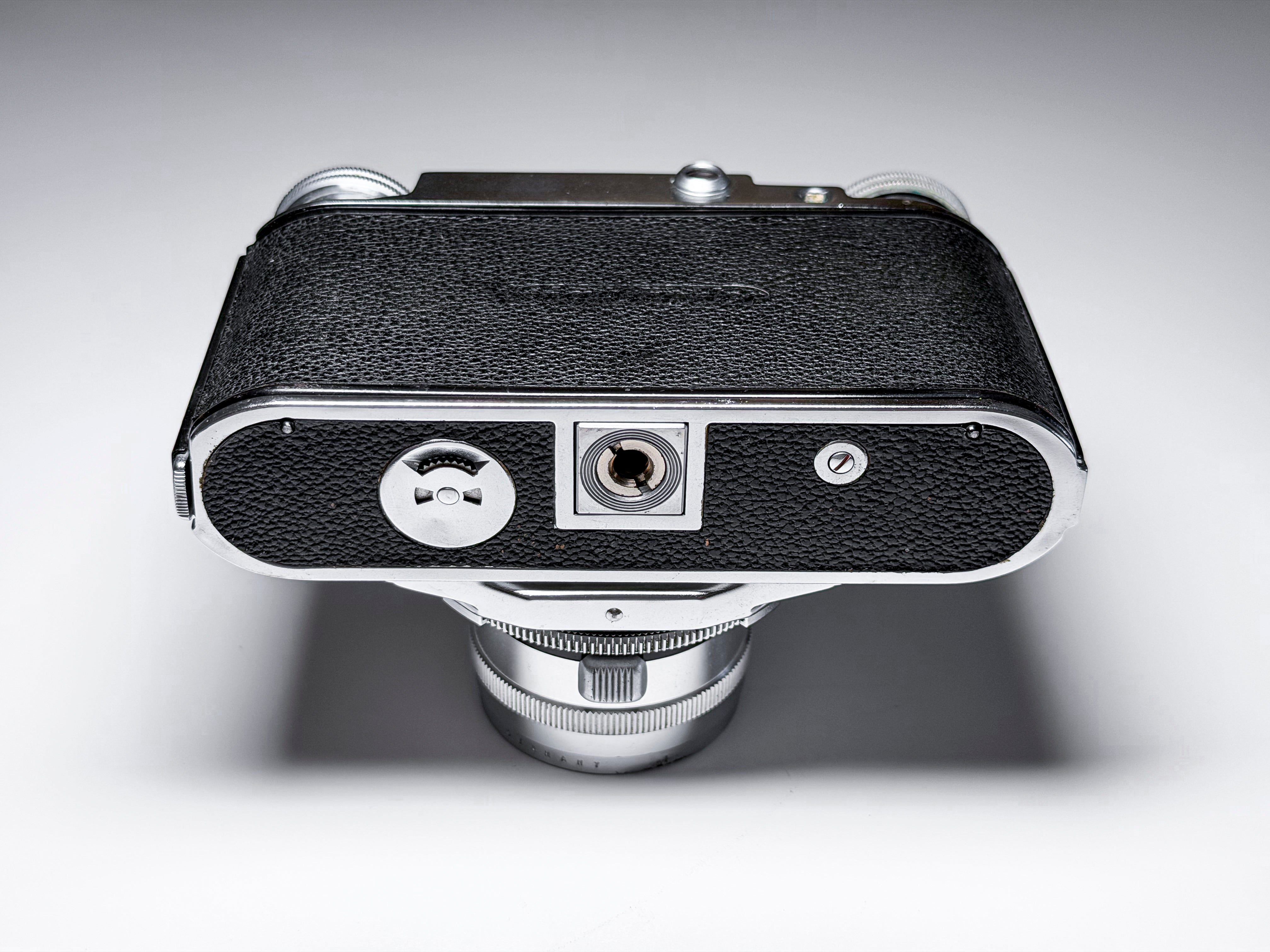 Voigtlander Prominent + 50mm f/2.0 Ultron 35mm Rangefinder - Tested, Excellent